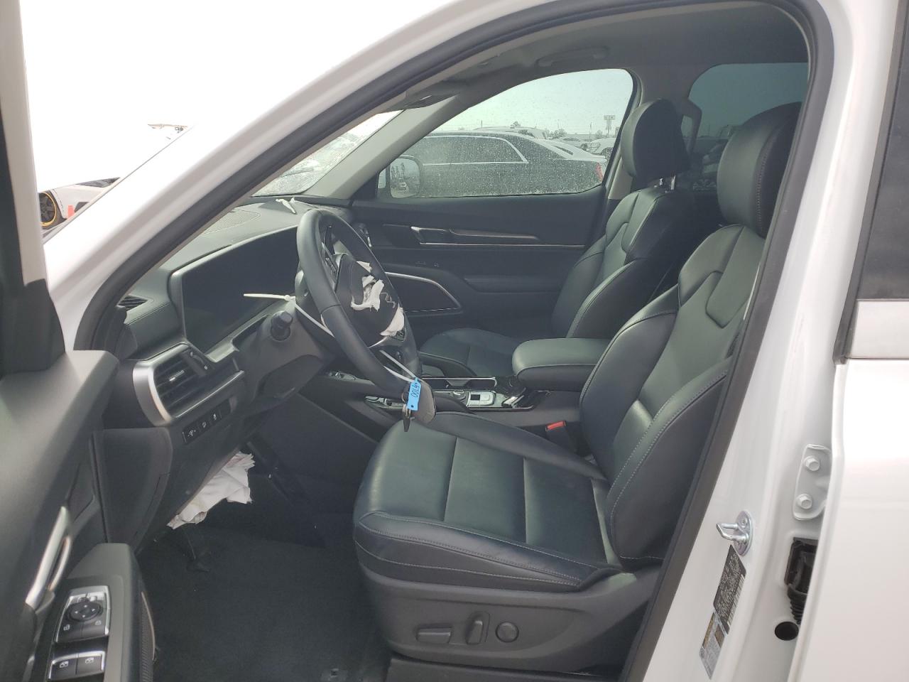 2024 Kia Telluride S White vin: 5XYP6DGC6RG457360
