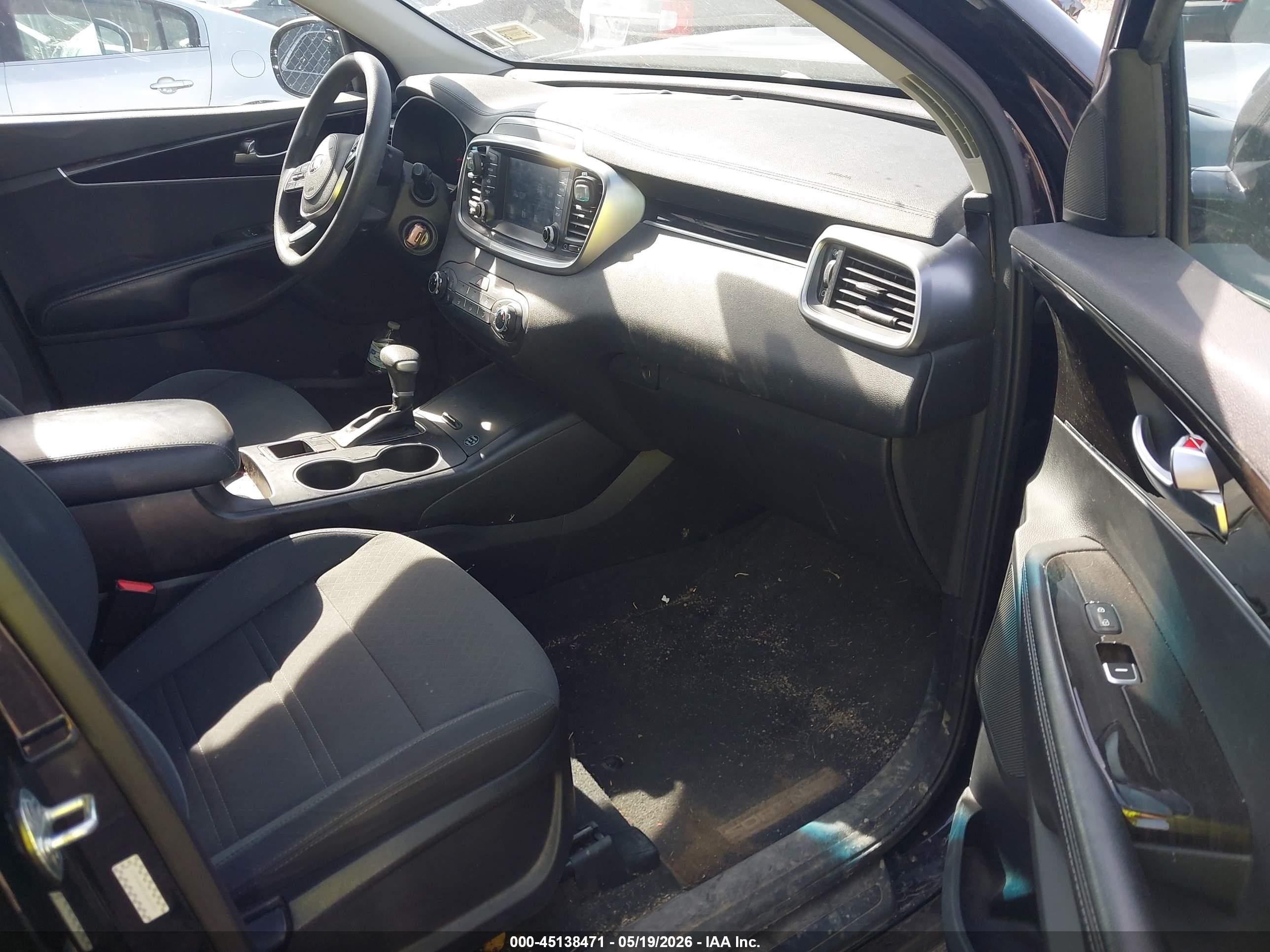 2020 Kia Sorento 2.4l L Черный vin: 5XYPG4A30LG657051
