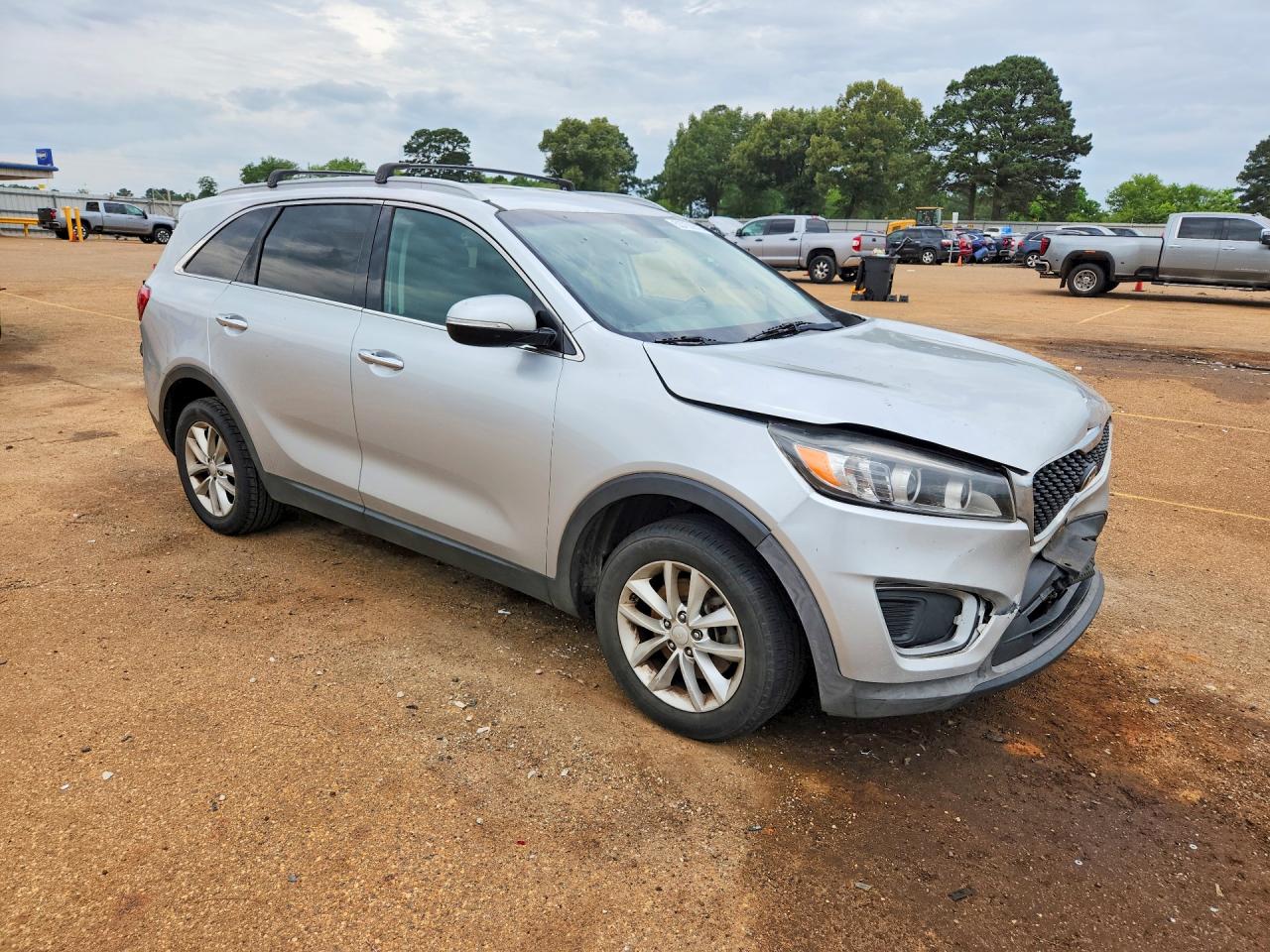 2016 Kia Sorento Lx Silver vin: 5XYPG4A33GG086435