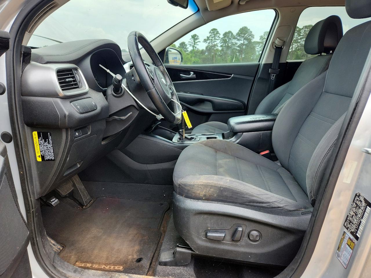 2016 Kia Sorento Lx Silver vin: 5XYPG4A33GG086435