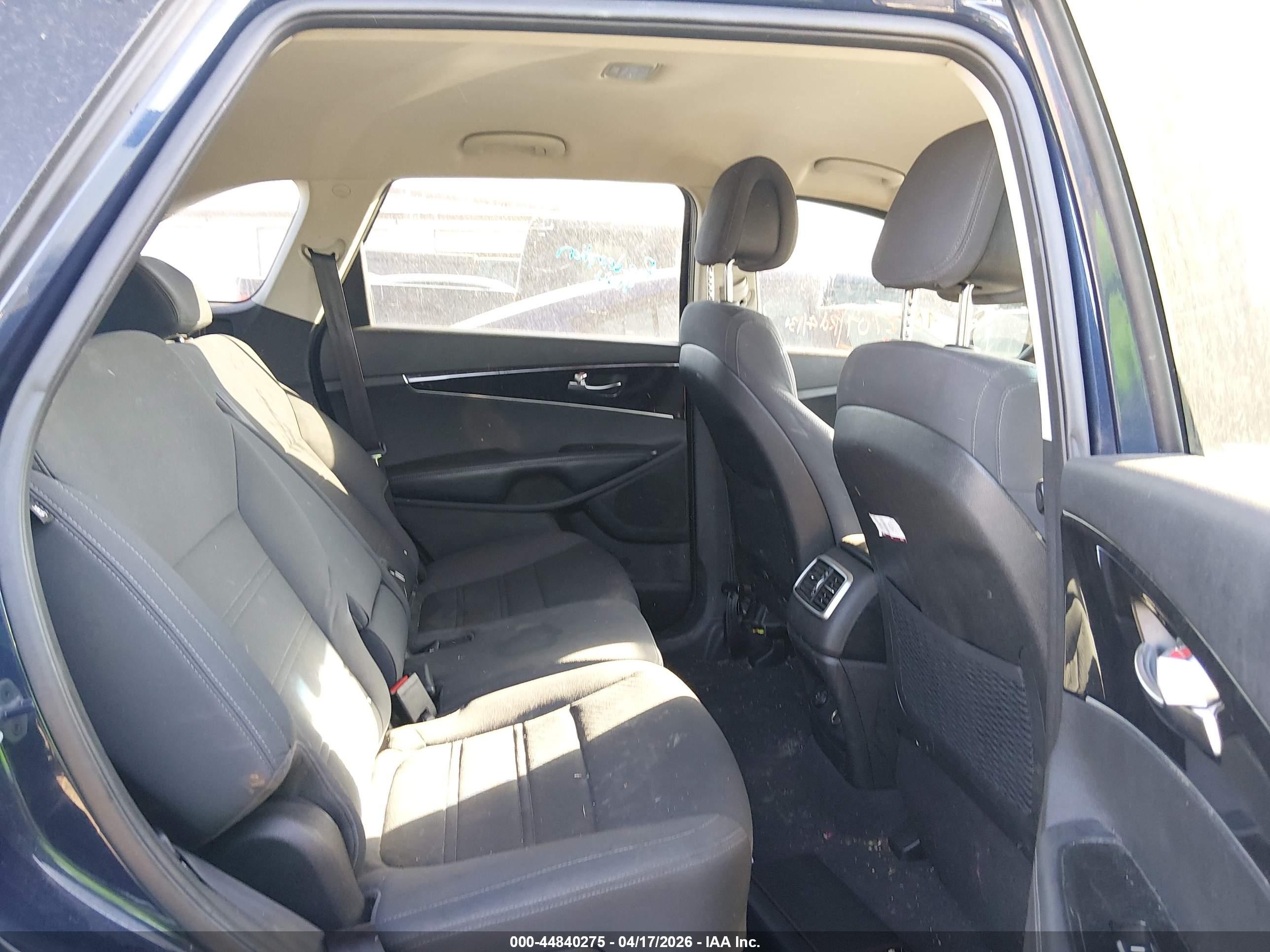 2016 Kia Sorento 2.4l Lx Blue vin: 5XYPG4A33GG156192