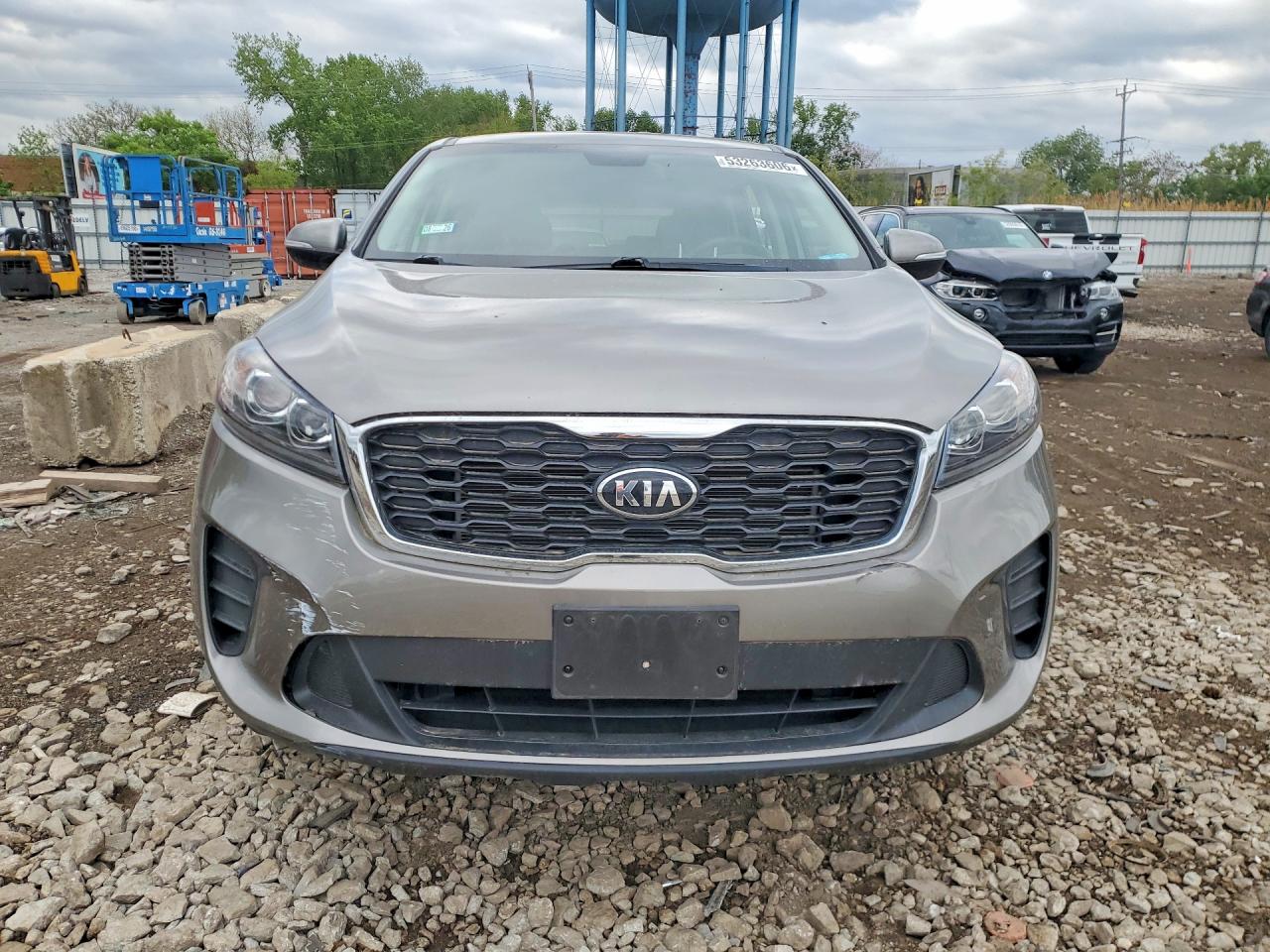 2019 Kia Sorento L Gray vin: 5XYPG4A33KG530423