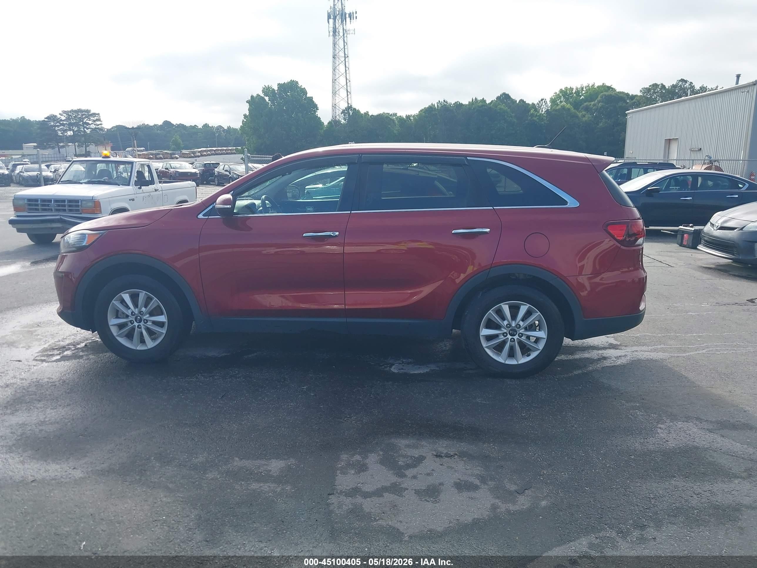 2019 Kia Sorento 2.4l Lx Red vin: 5XYPG4A35KG576089