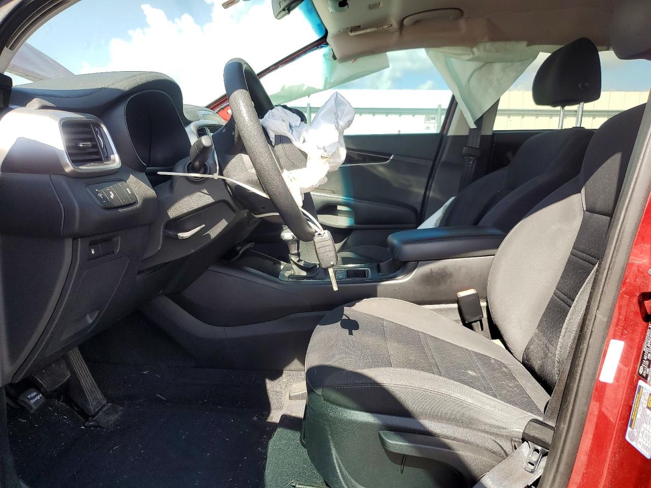 2020 Kia Sorento Lx Red vin: 5XYPG4A35LG694497
