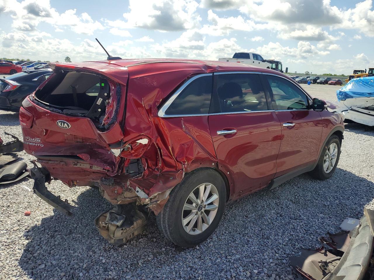 2020 Kia Sorento Lx Red vin: 5XYPG4A35LG694497