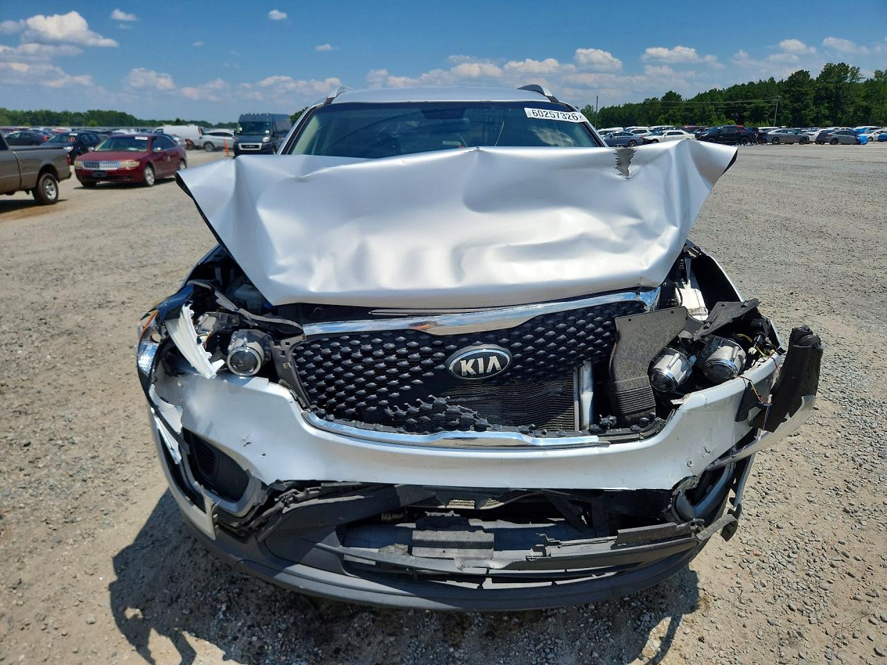 2016 Kia Sorento Lx Silver vin: 5XYPG4A36GG016461