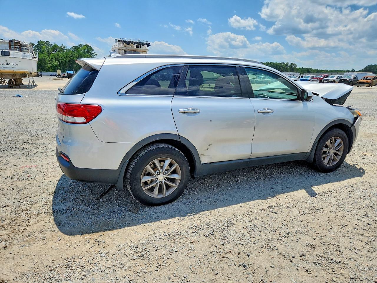 2016 Kia Sorento Lx Silver vin: 5XYPG4A36GG016461