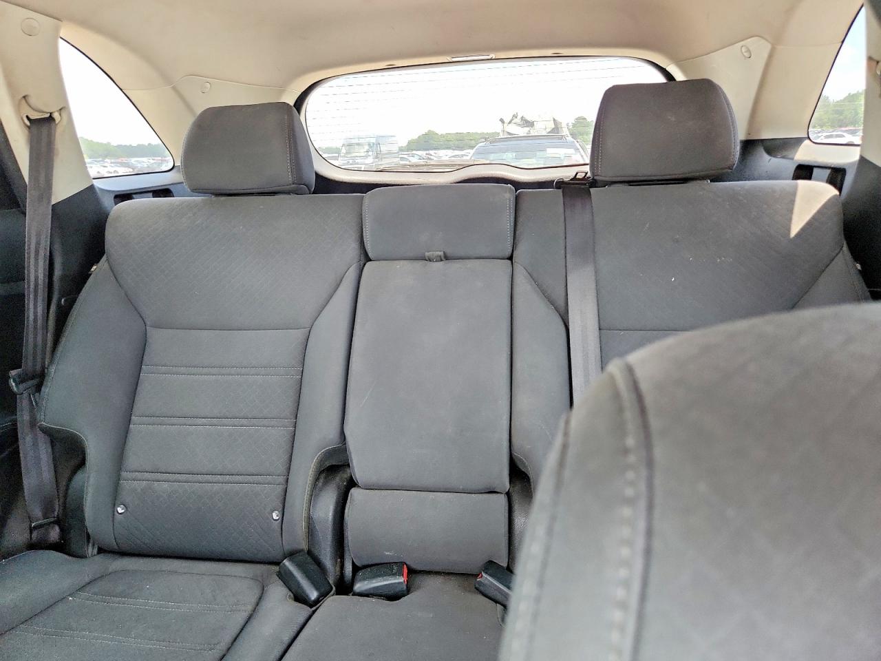 2016 Kia Sorento Lx Silver vin: 5XYPG4A36GG016461