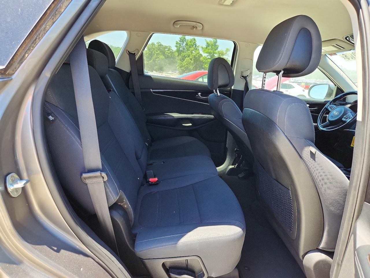 2016 Kia Sorento Lx Gray vin: 5XYPG4A38GG140344