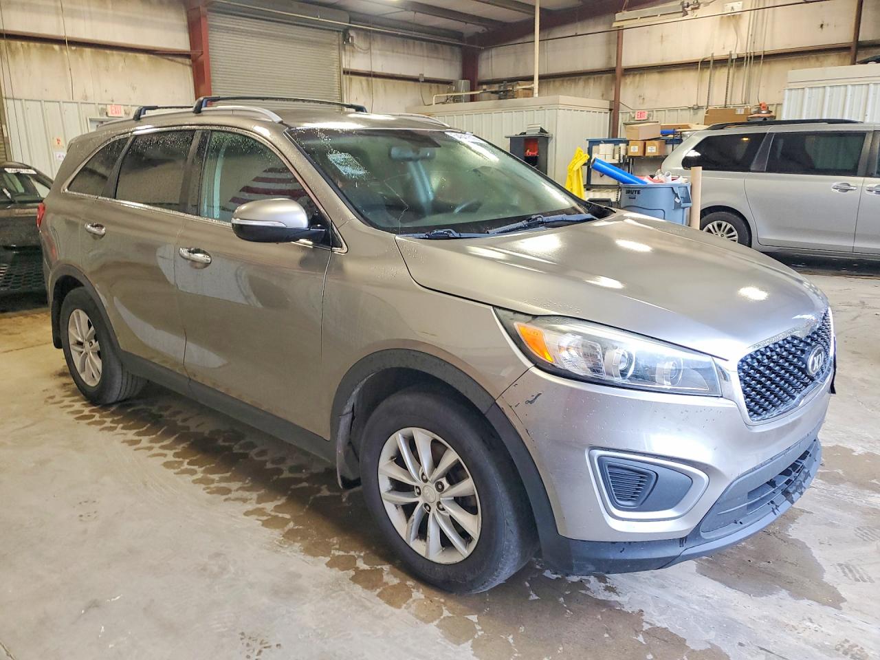 2017 Kia Sorento Lx Charcoal vin: 5XYPG4A39HG192437