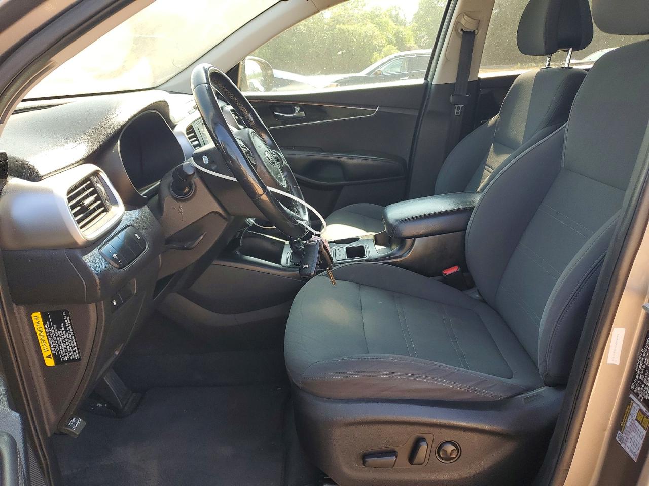 2016 Kia Sorento Lx Silver vin: 5XYPG4A3XGG167917