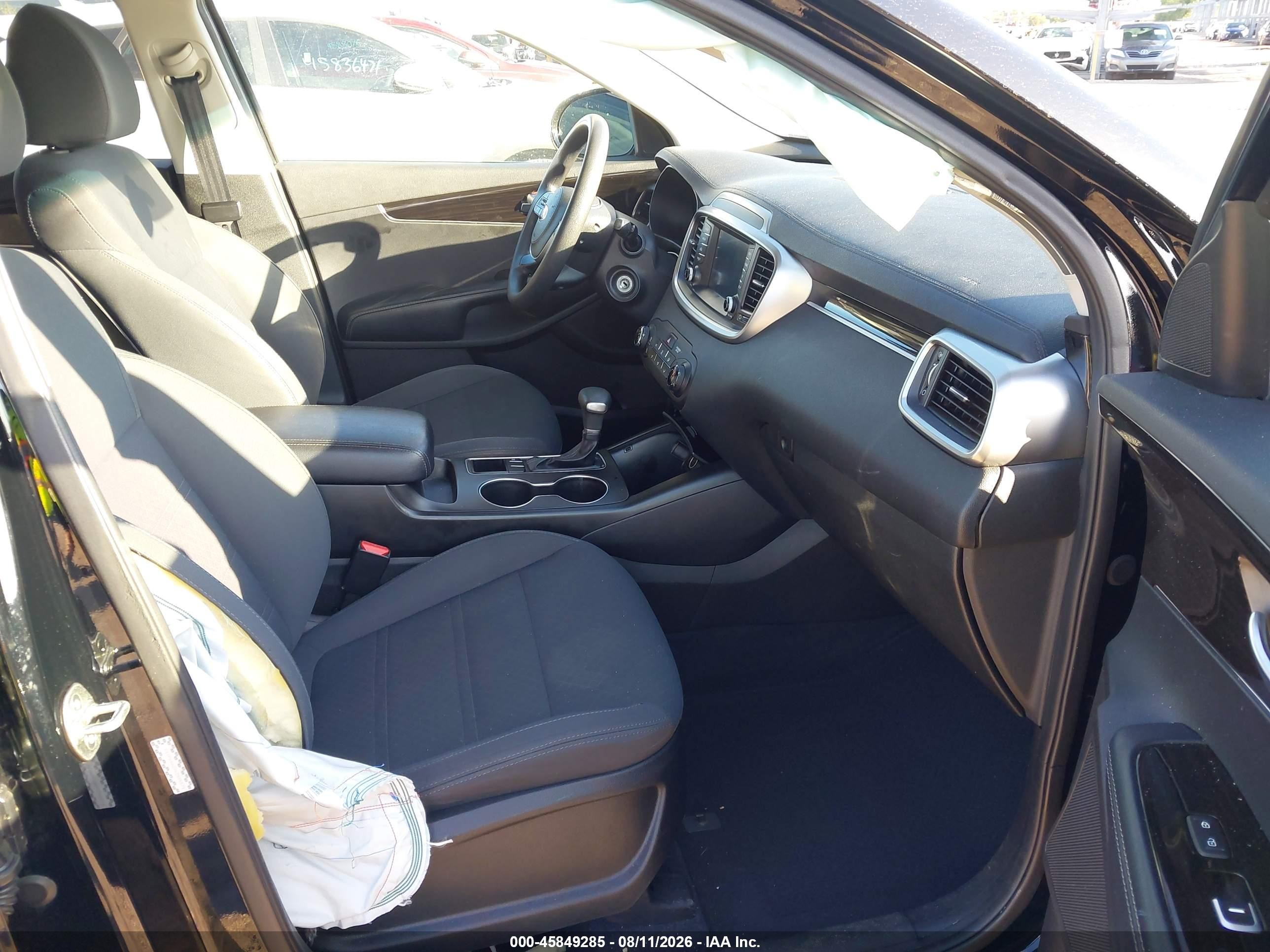 2019 Kia Sorento 2.4l L Black vin: 5XYPG4A3XKG595575