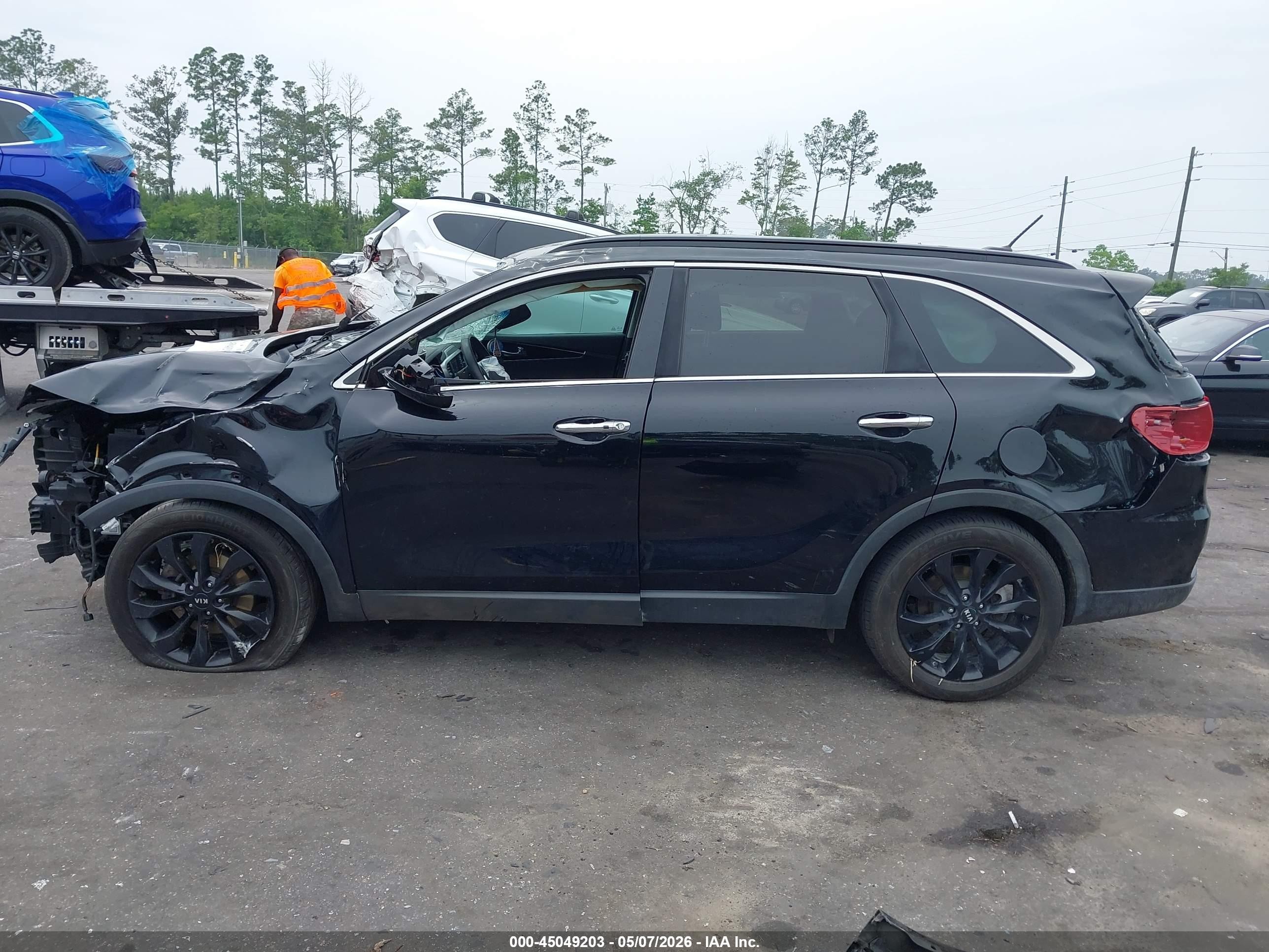 2020 Kia Sorento S V6 Черный vin: 5XYPG4A58LG682846
