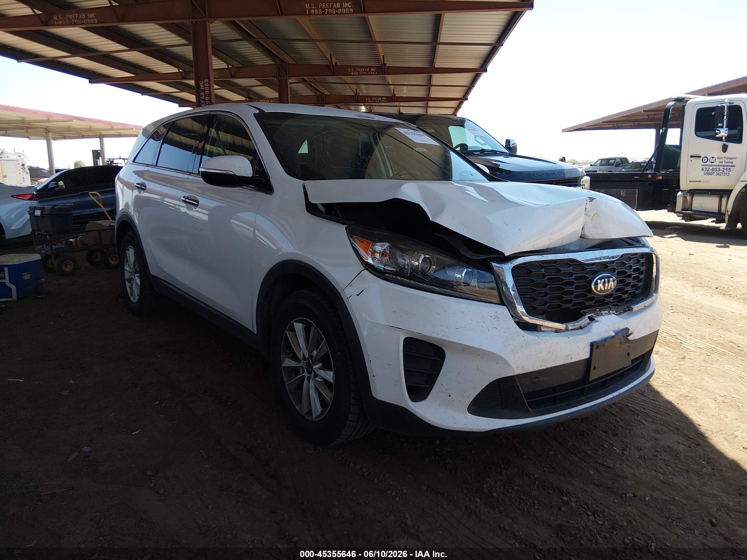 2019 Kia Sorento 3.3l Lx White vin: 5XYPG4A59KG446480