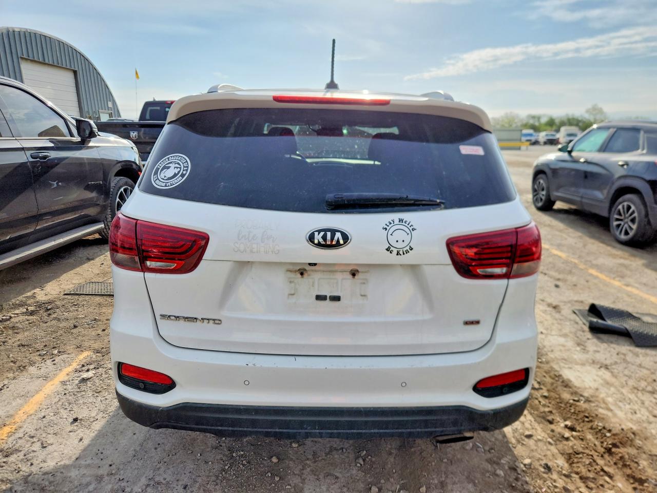 2020 Kia Sorento Lx White vin: 5XYPGDA30LG637172