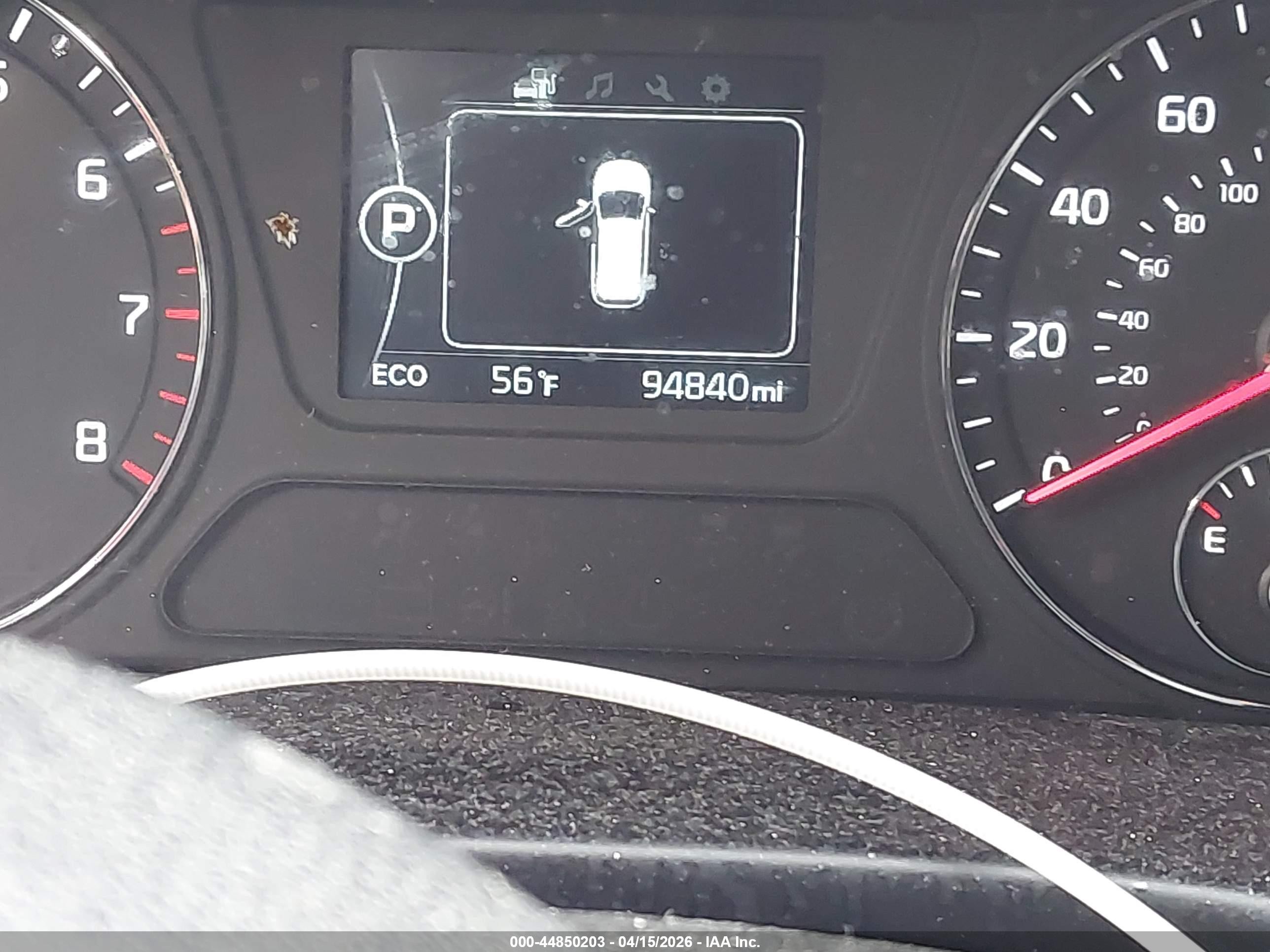 2018 Kia Sorento 2.4l Lx Red vin: 5XYPGDA31JG400154