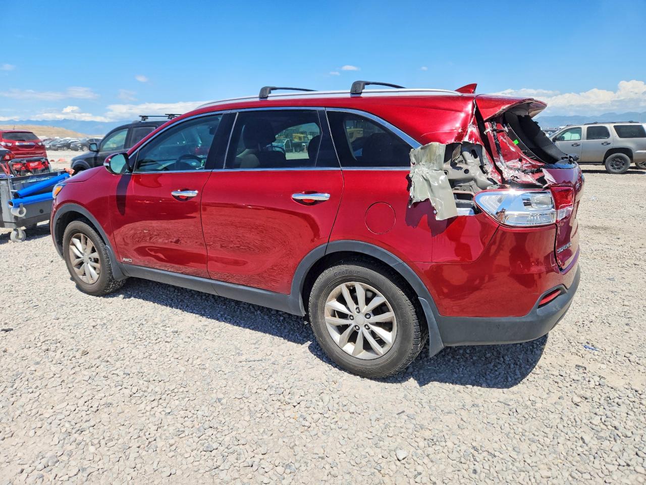 2017 Kia Sorento Lx Red vin: 5XYPGDA34HG246548