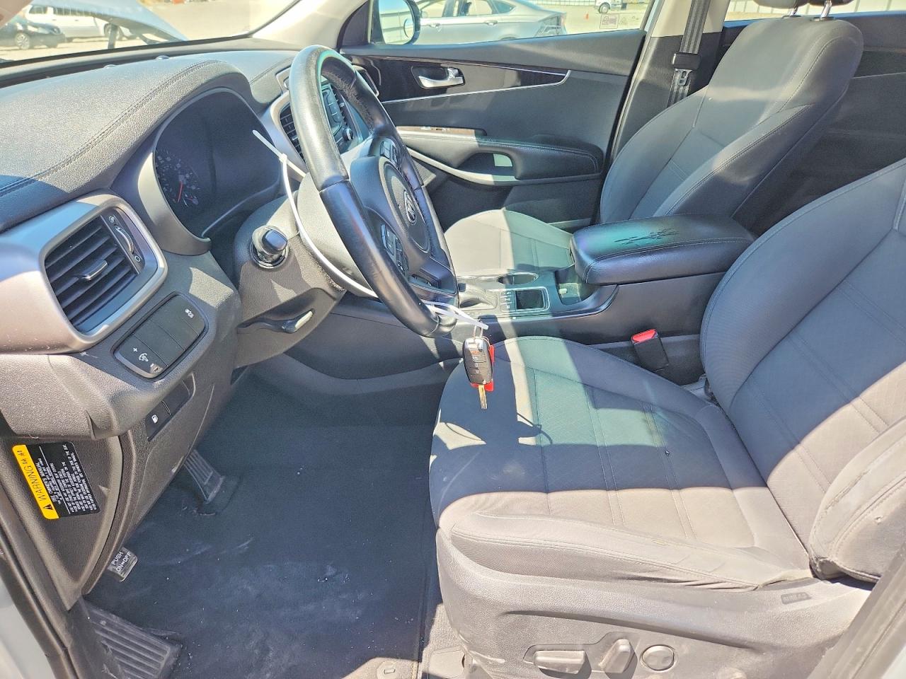 2016 Kia Sorento Lx Silver vin: 5XYPGDA35GG016516