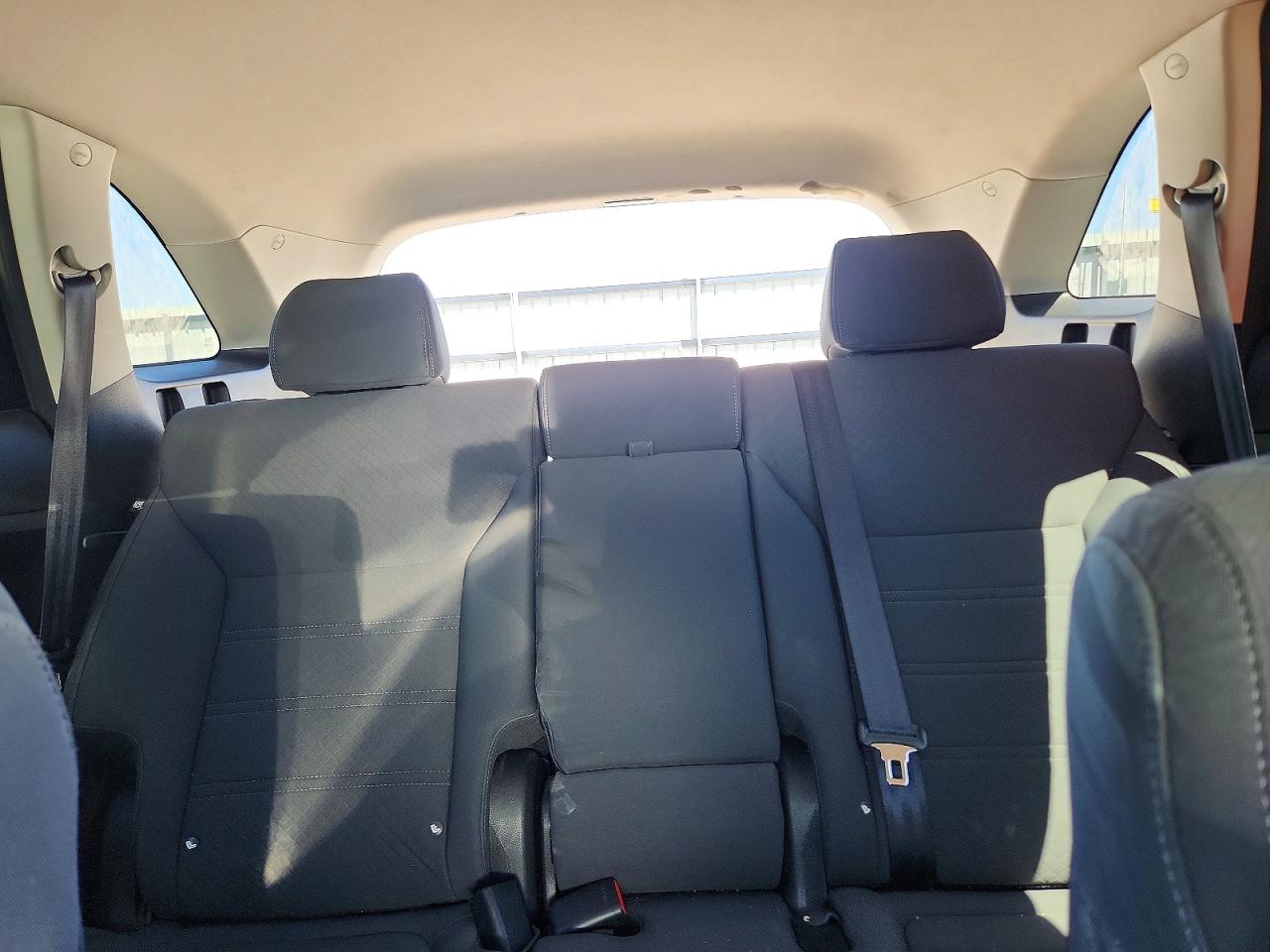2016 Kia Sorento Lx Silver vin: 5XYPGDA35GG016516