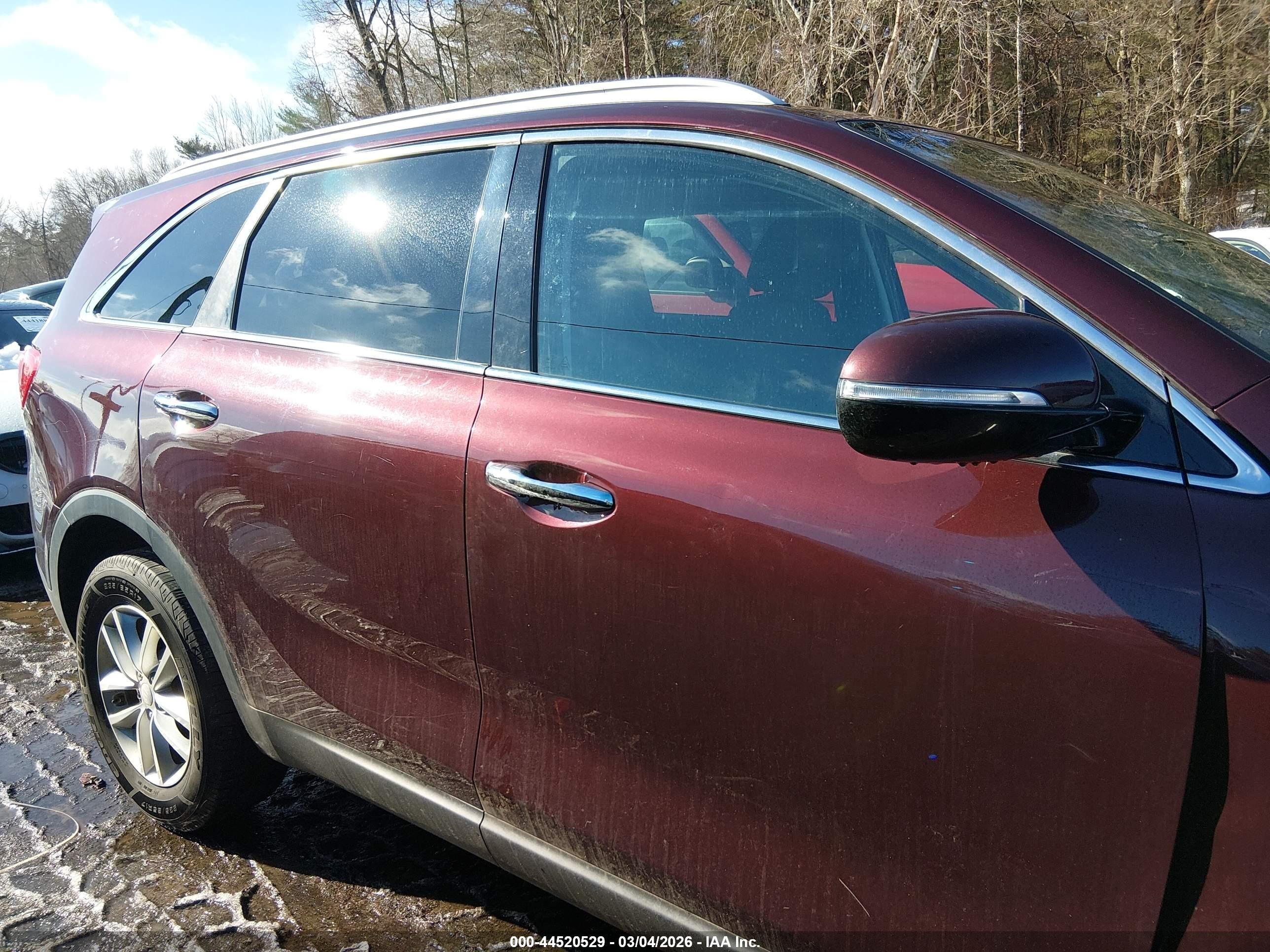 2016 Kia Sorento 2.4l Lx Maroon vin: 5XYPGDA35GG136106