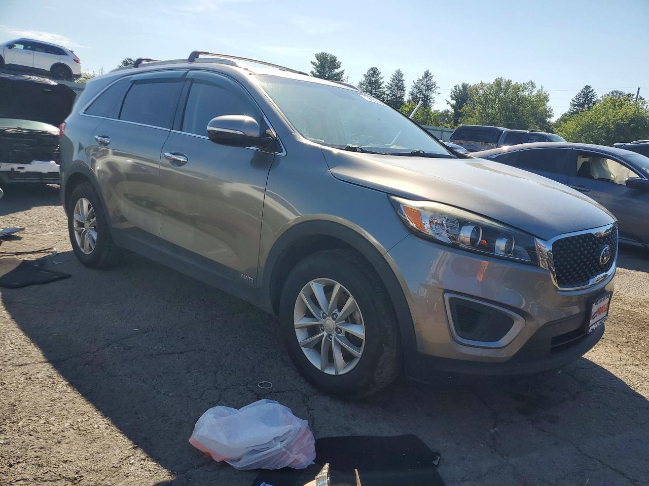 2018 Kia Sorento Lx Серый vin: 5XYPGDA36JG376207