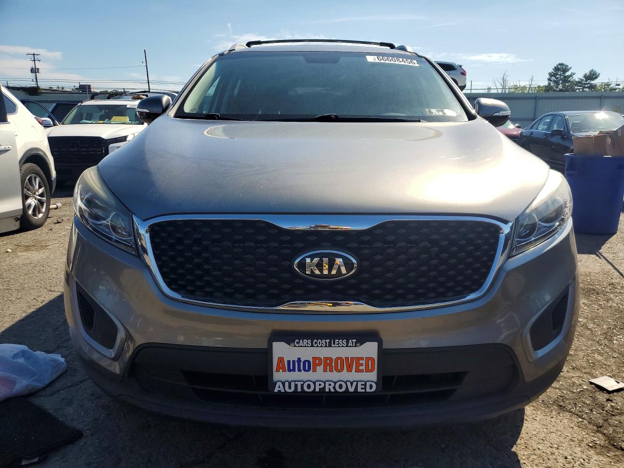 2018 Kia Sorento Lx Серый vin: 5XYPGDA36JG376207
