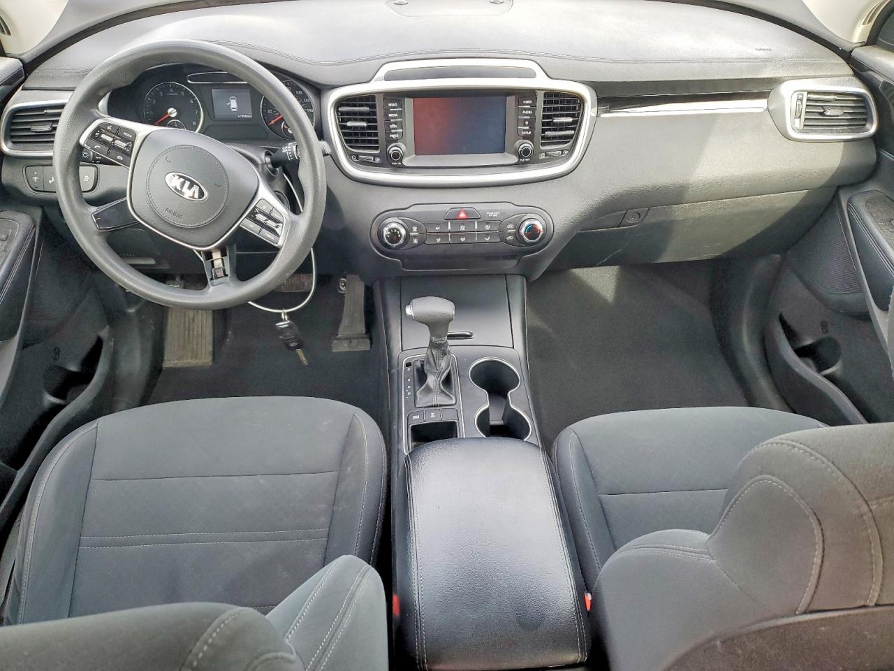 2019 Kia Sorento Lx Black vin: 5XYPGDA36KG456026