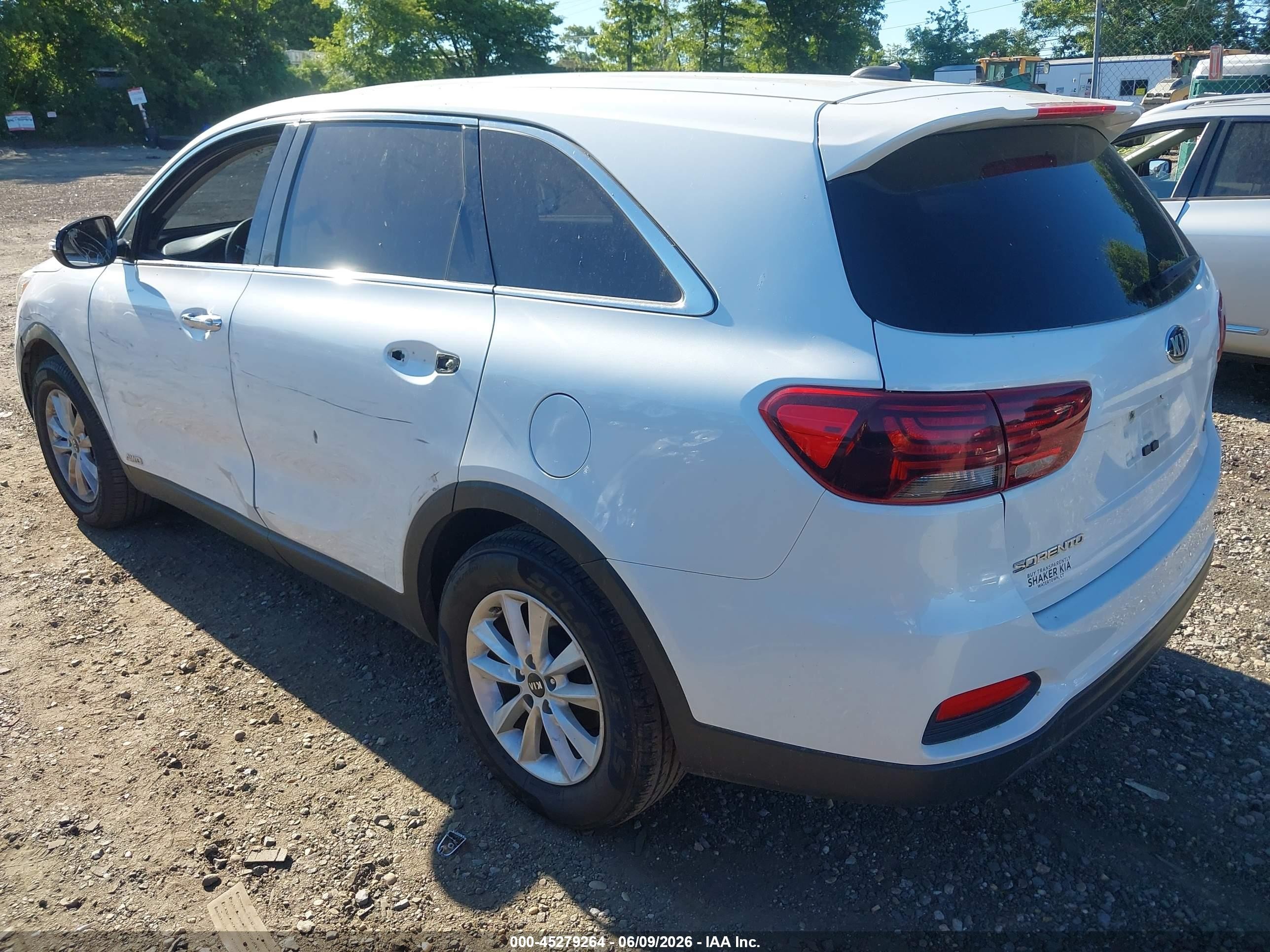 2019 Kia Sorento 2.4l Lx Белый vin: 5XYPGDA39KG536128