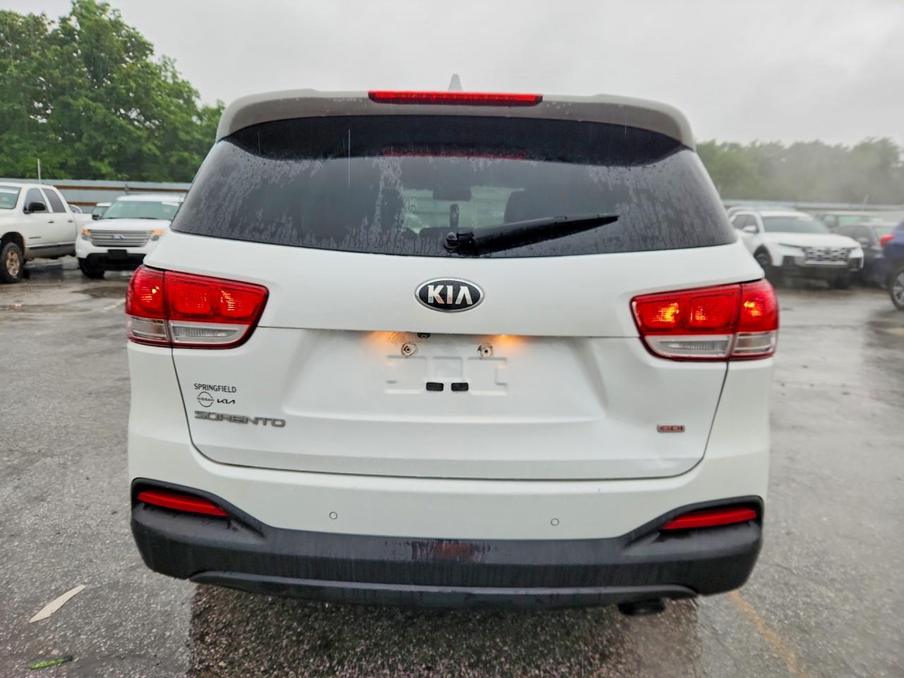 2016 Kia Sorento Lx White vin: 5XYPGDA3XGG003244