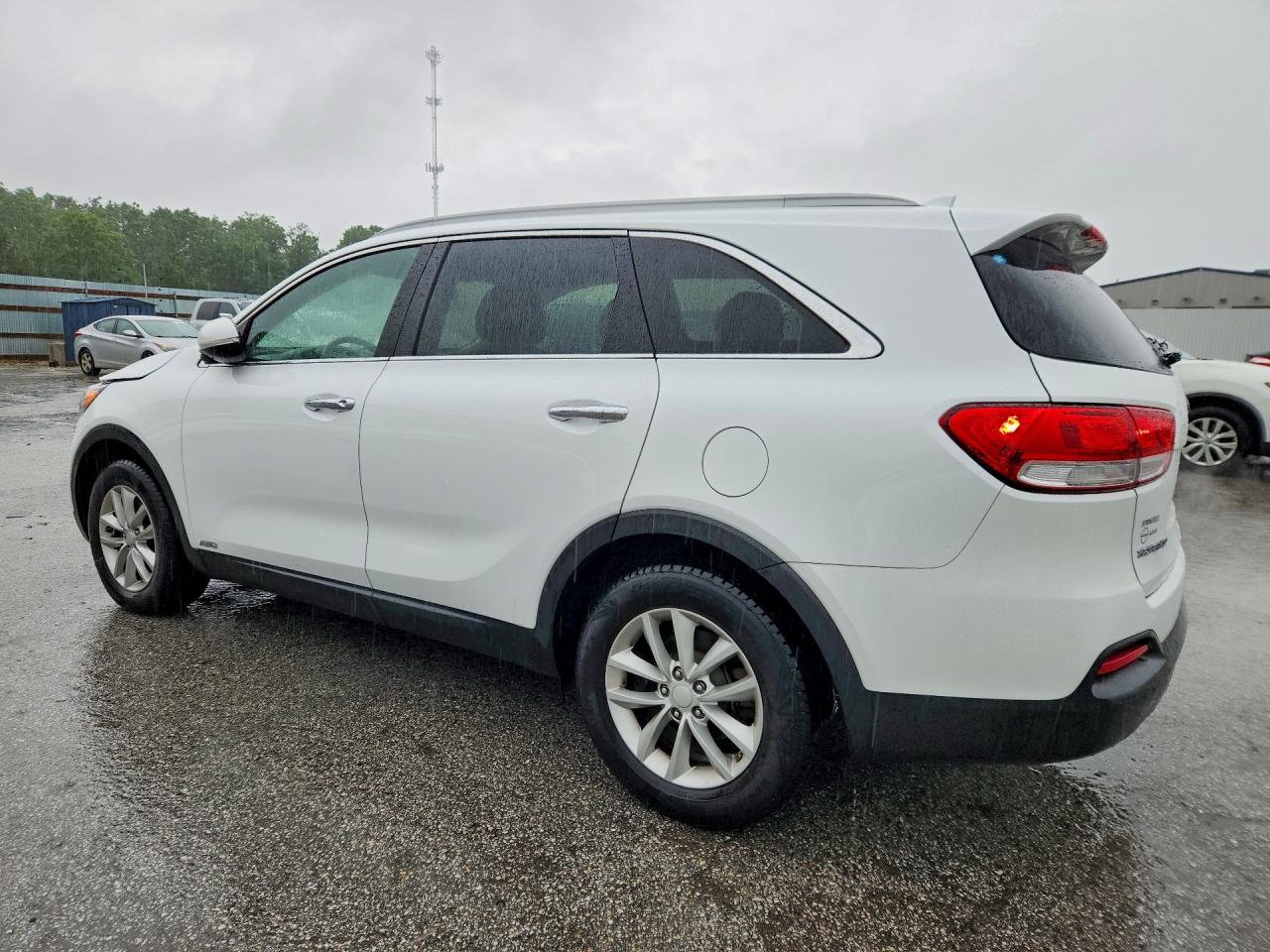 2016 Kia Sorento Lx White vin: 5XYPGDA3XGG003244