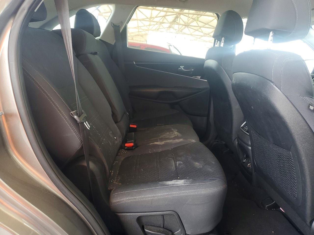 2017 Kia Sorento Lx Tan vin: 5XYPGDA3XHG253200