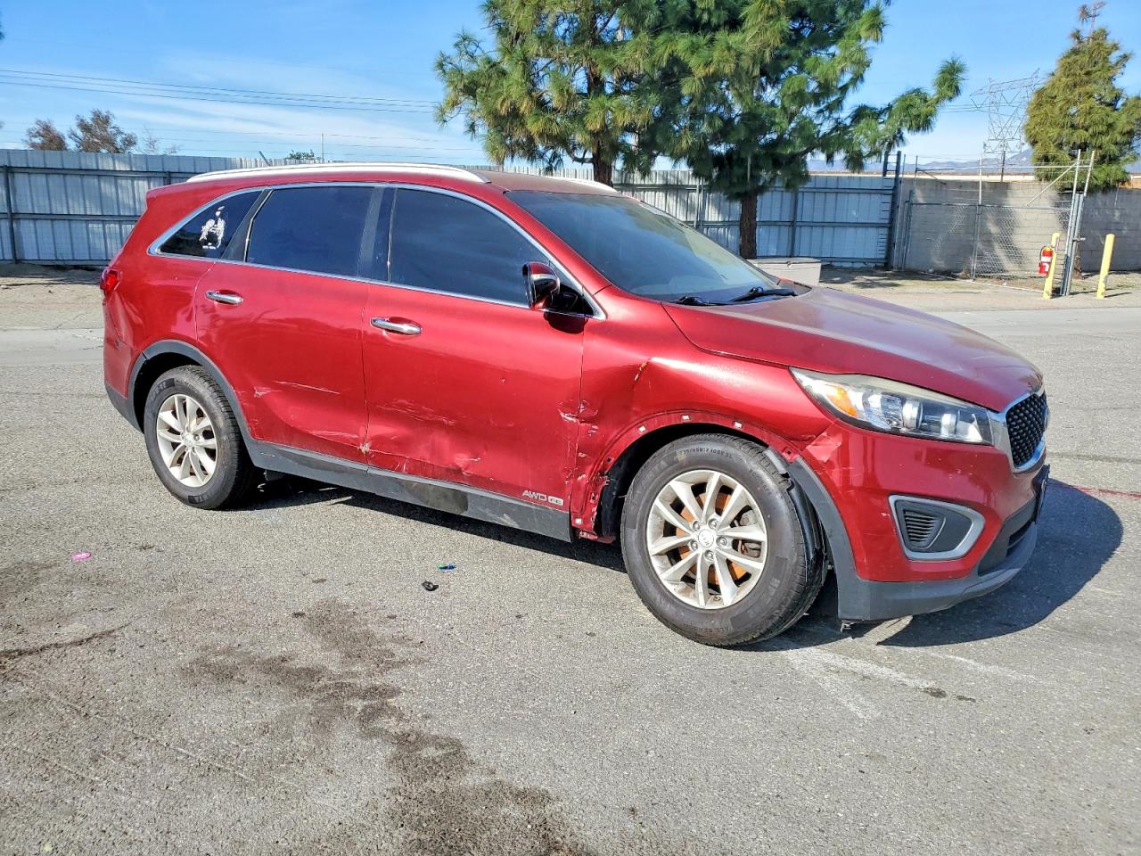 2017 Kia Sorento Lx V6 Red vin: 5XYPGDA50HG309632