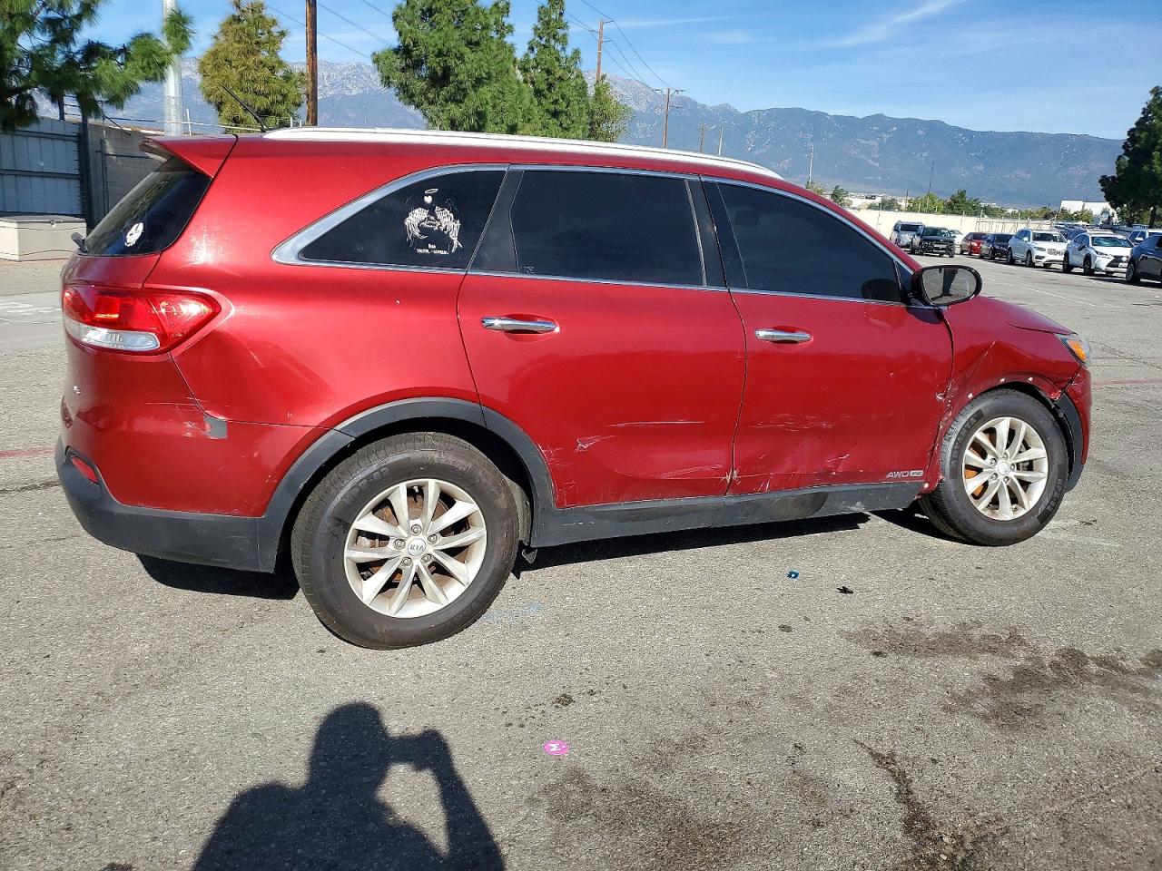 2017 Kia Sorento Lx V6 Red vin: 5XYPGDA50HG309632