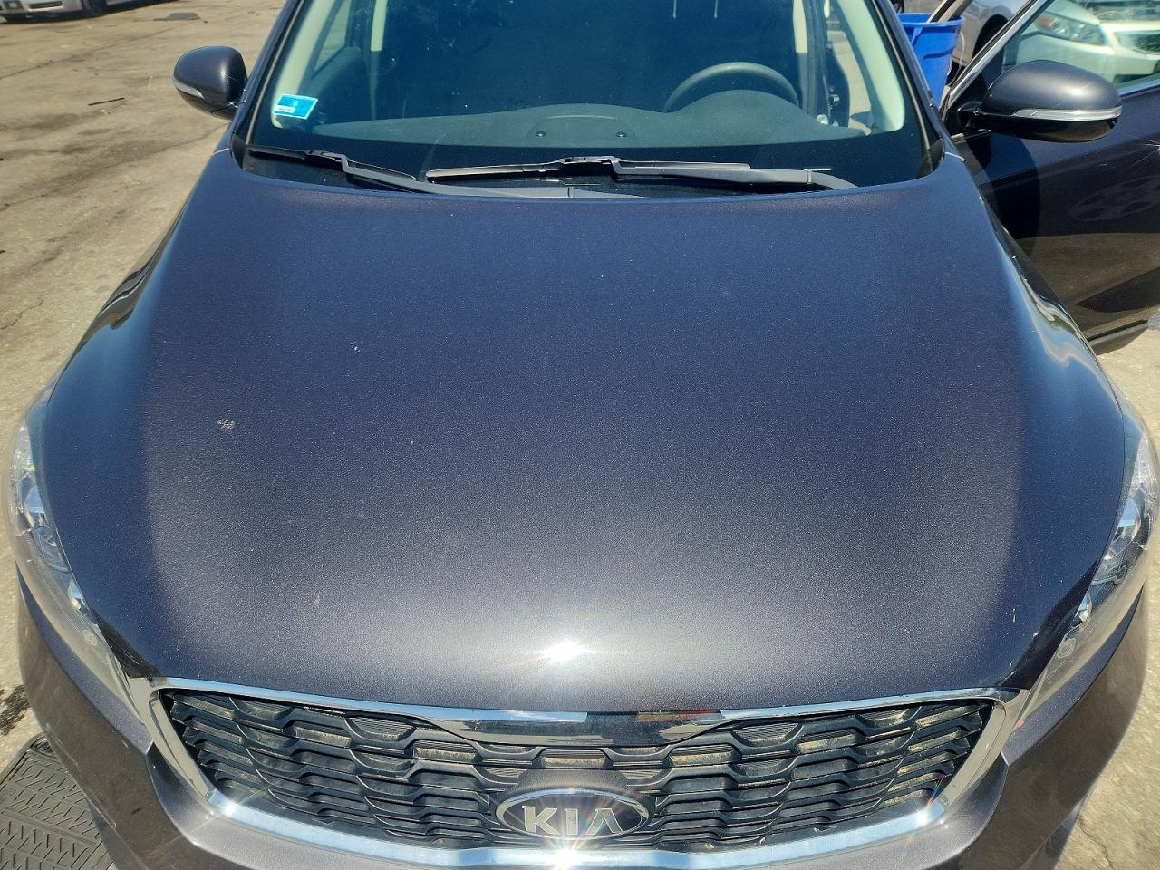 2019 Kia Sorento Lx V6 Gray vin: 5XYPGDA52KG544637