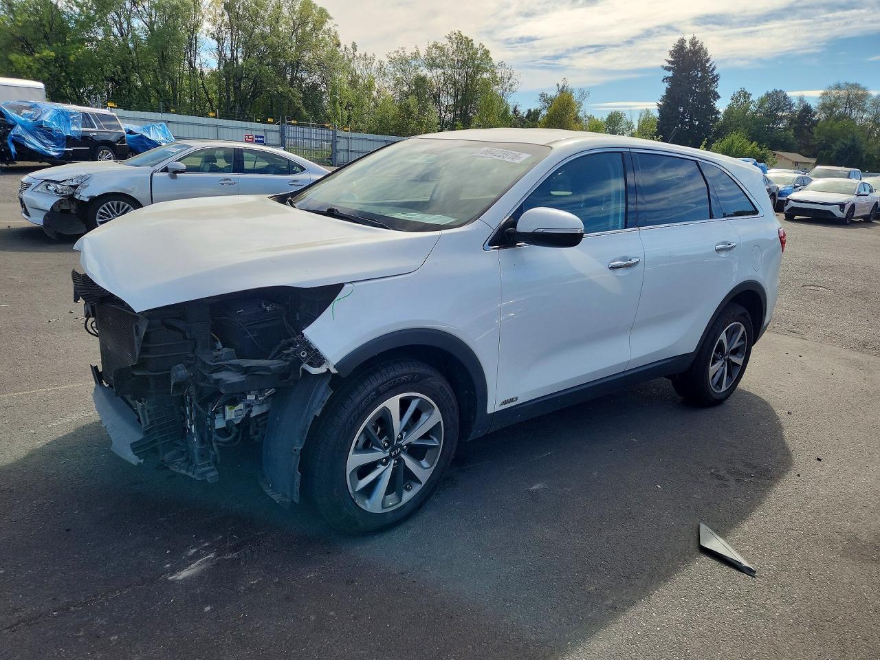 2020 Kia Sorento S White vin: 5XYPGDA57LG679842