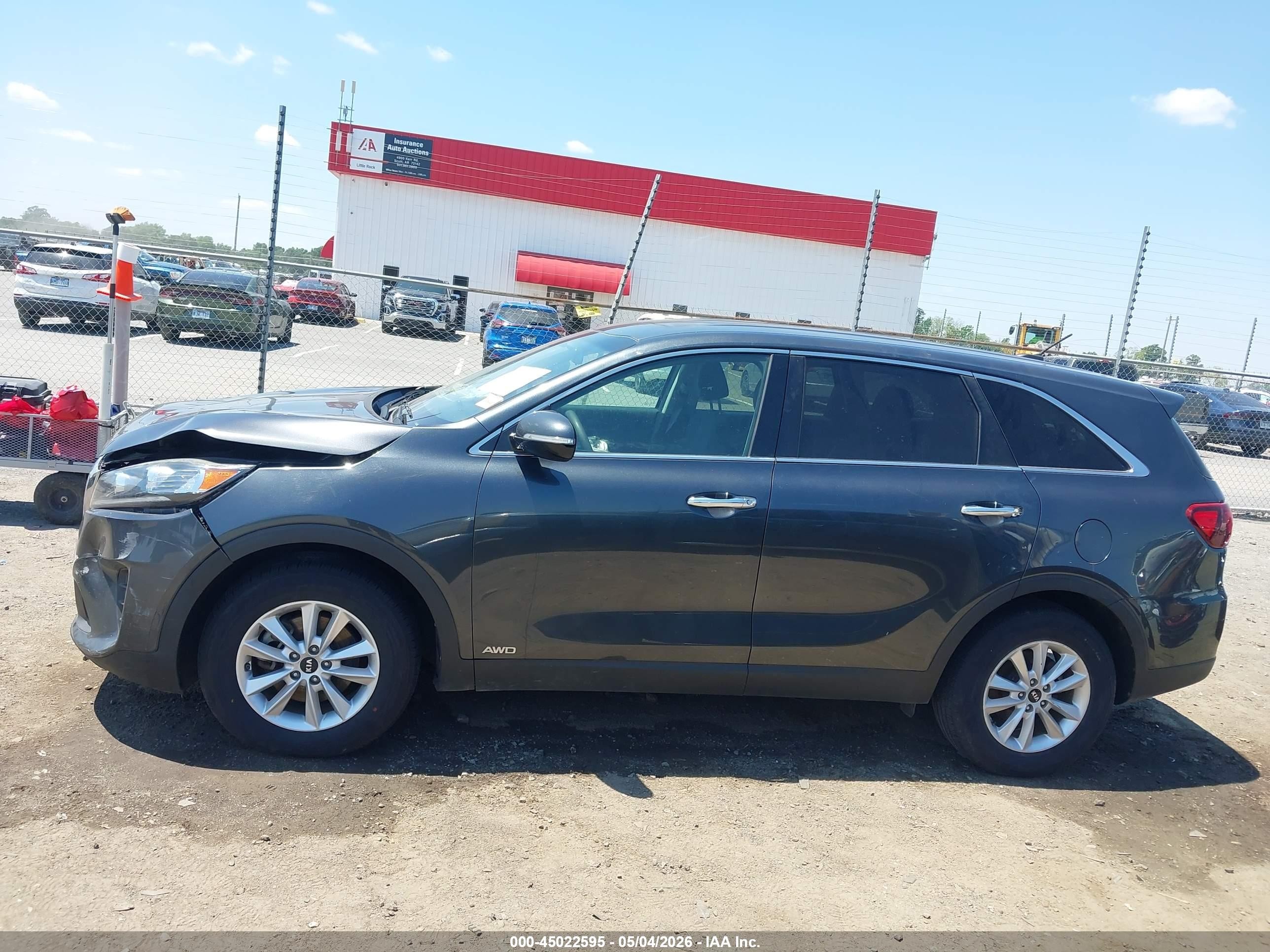 2020 Kia Sorento 3.3l Lx Серый vin: 5XYPGDA5XLG608151