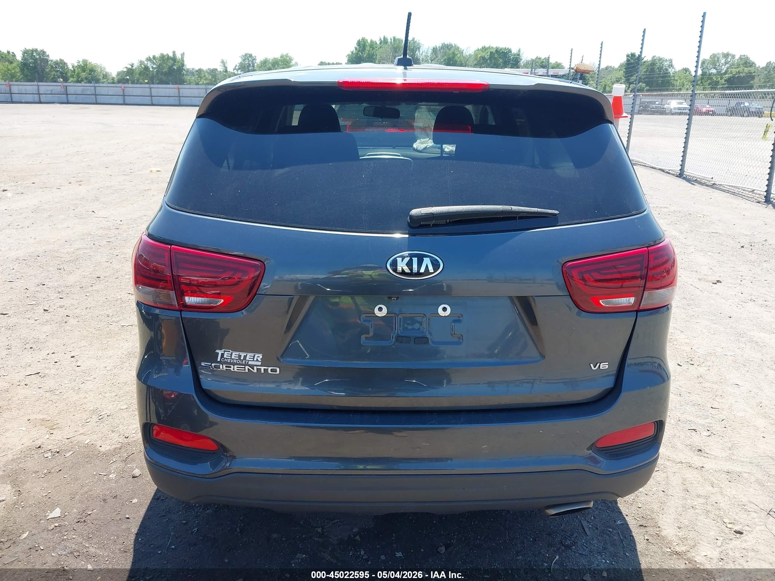 2020 Kia Sorento 3.3l Lx Серый vin: 5XYPGDA5XLG608151