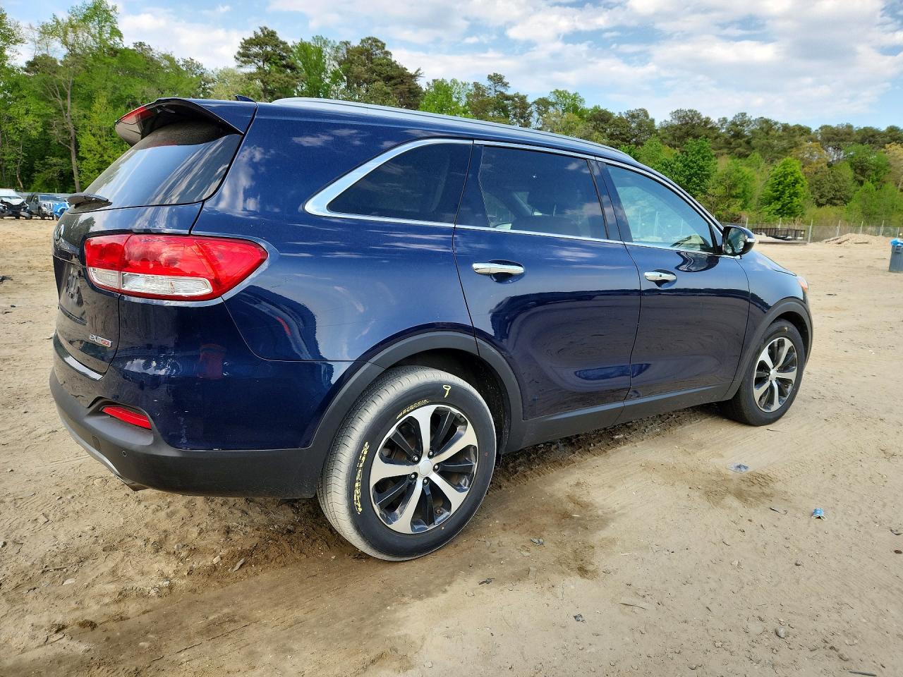 2017 Kia Sorento Ex Blue vin: 5XYPH4A14HG216087