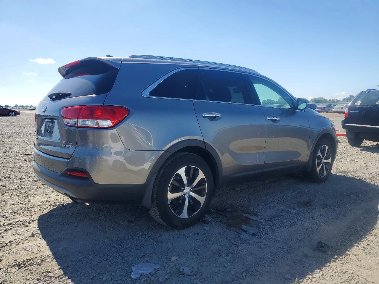 2016 Kia Sorento Ex Gray vin: 5XYPH4A15GG063850