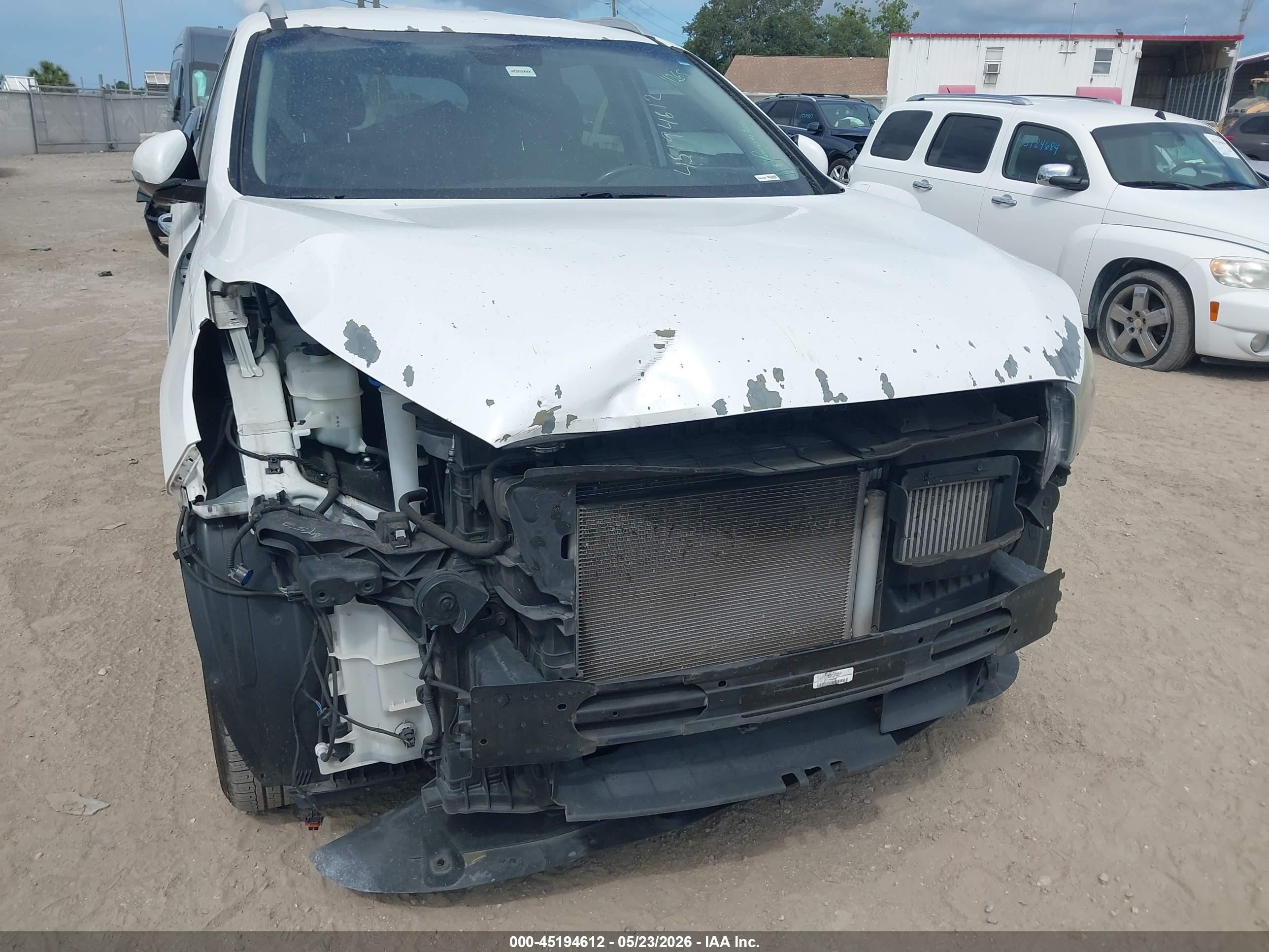 2016 Kia Sorento 2.0t Ex White vin: 5XYPH4A1XGG028706