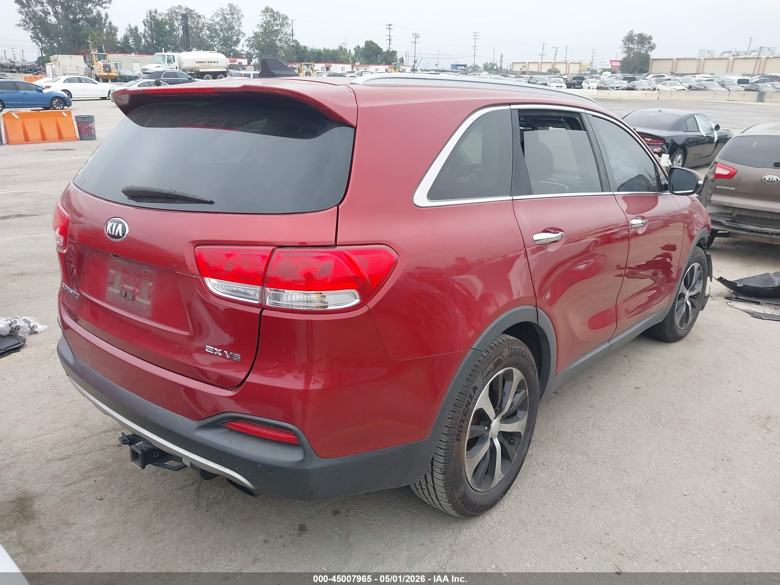 2018 Kia Sorento 3.3l Ex Красный vin: 5XYPH4A50JG349101