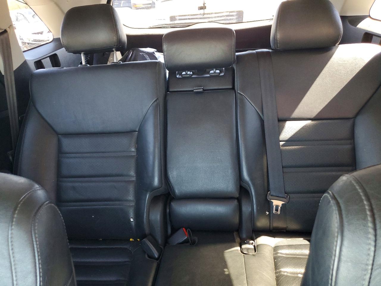 2016 Kia Sorento Ex Темно-бордовый vin: 5XYPH4A52GG186251