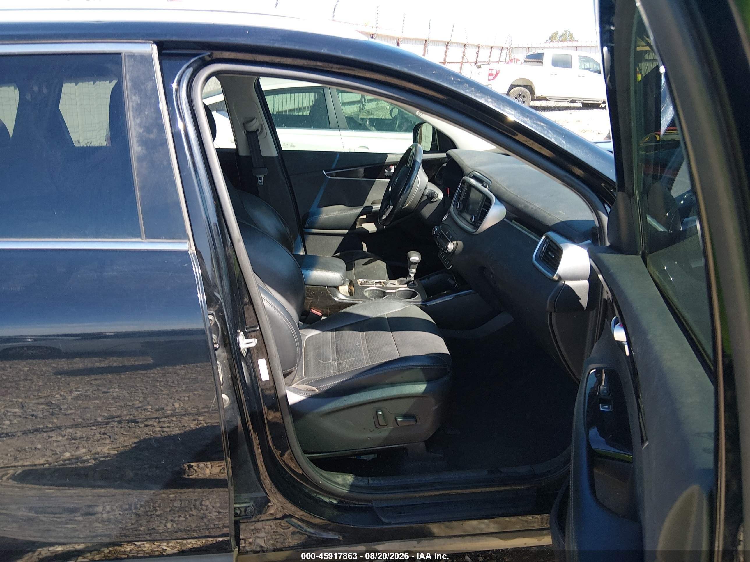 2019 Kia Sorento 3.3l Ex Черный vin: 5XYPH4A52KG567669