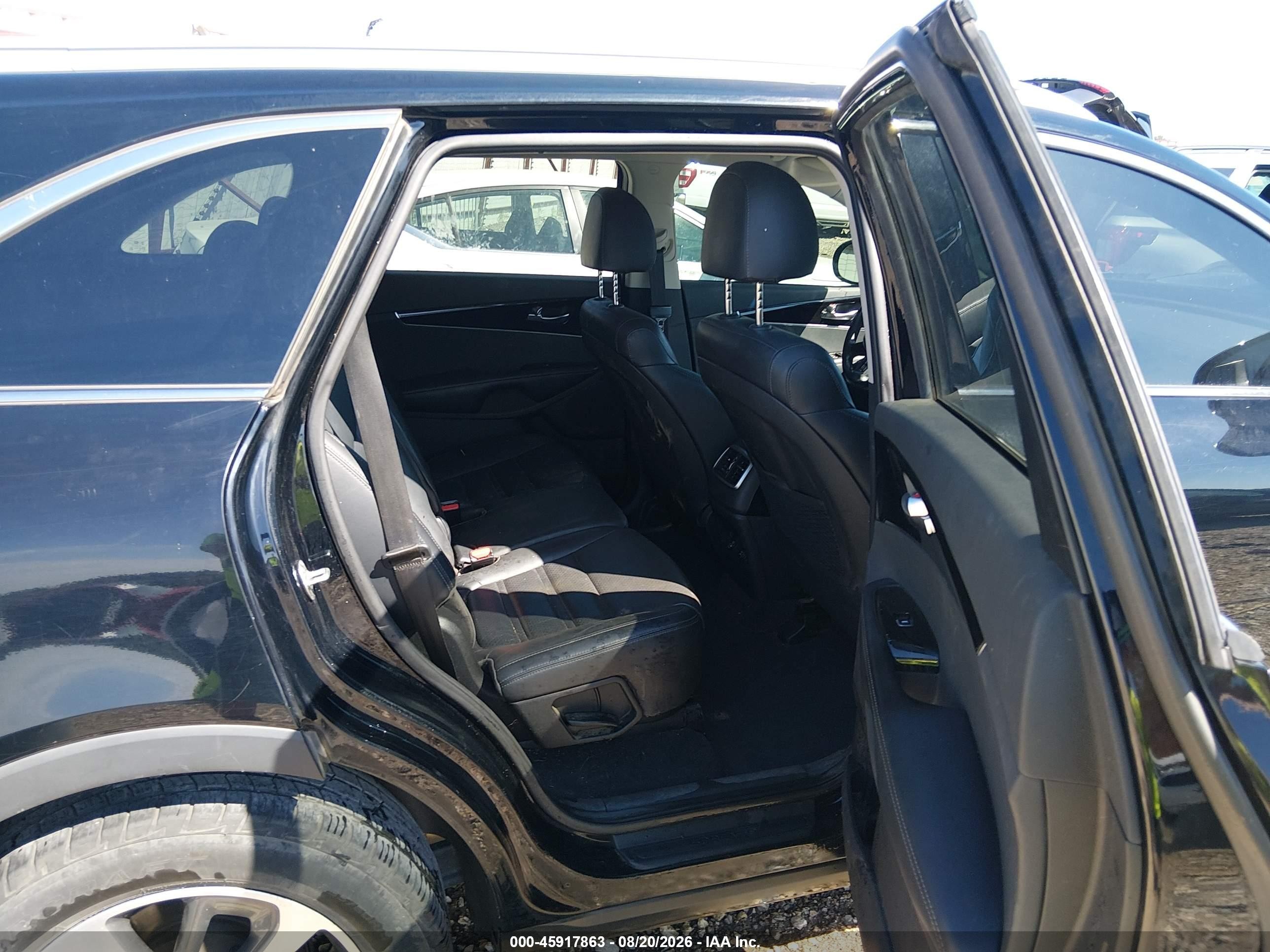 2019 Kia Sorento 3.3l Ex Черный vin: 5XYPH4A52KG567669