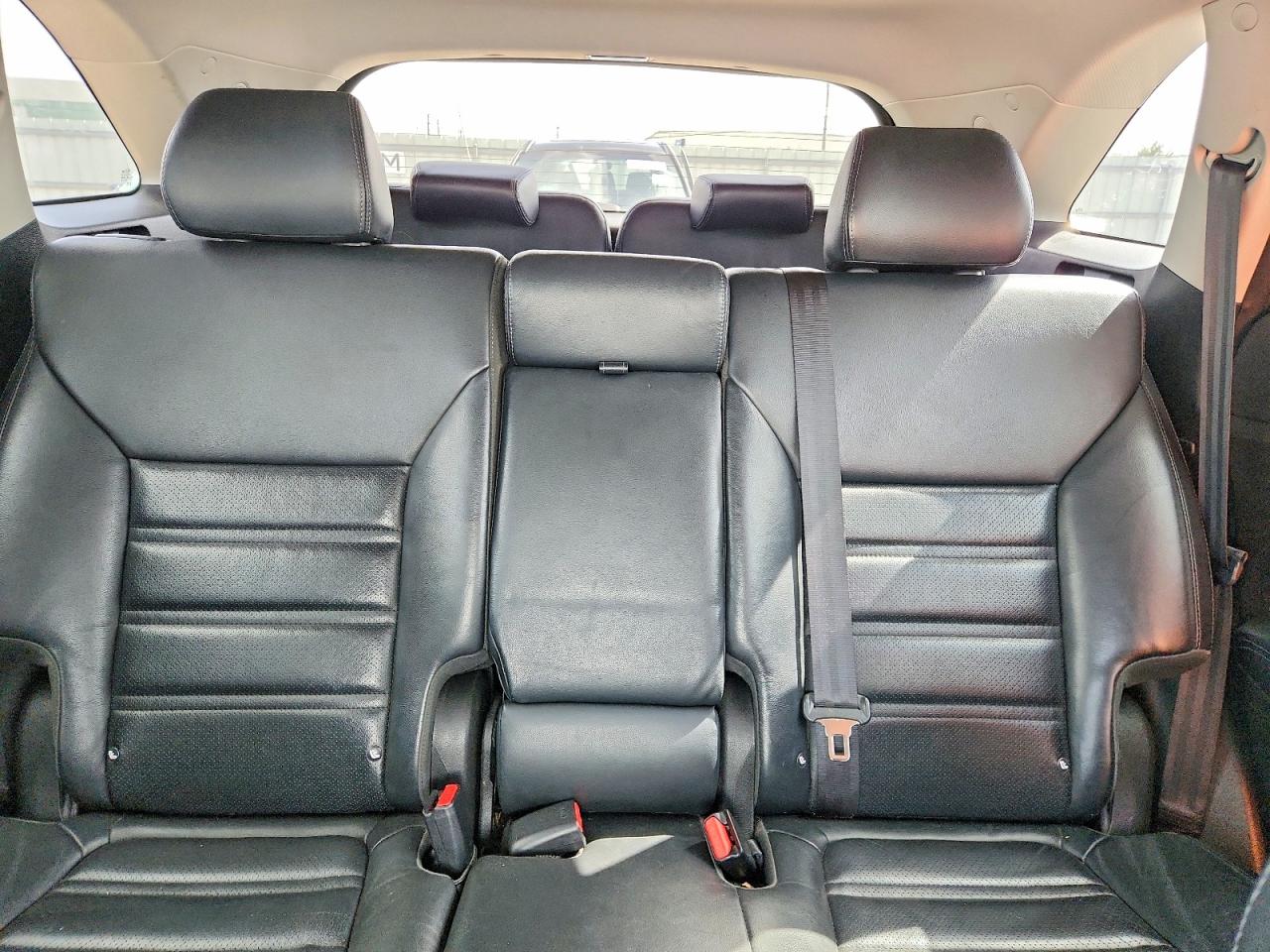 2016 Kia Sorento Ex White vin: 5XYPH4A59GG174856