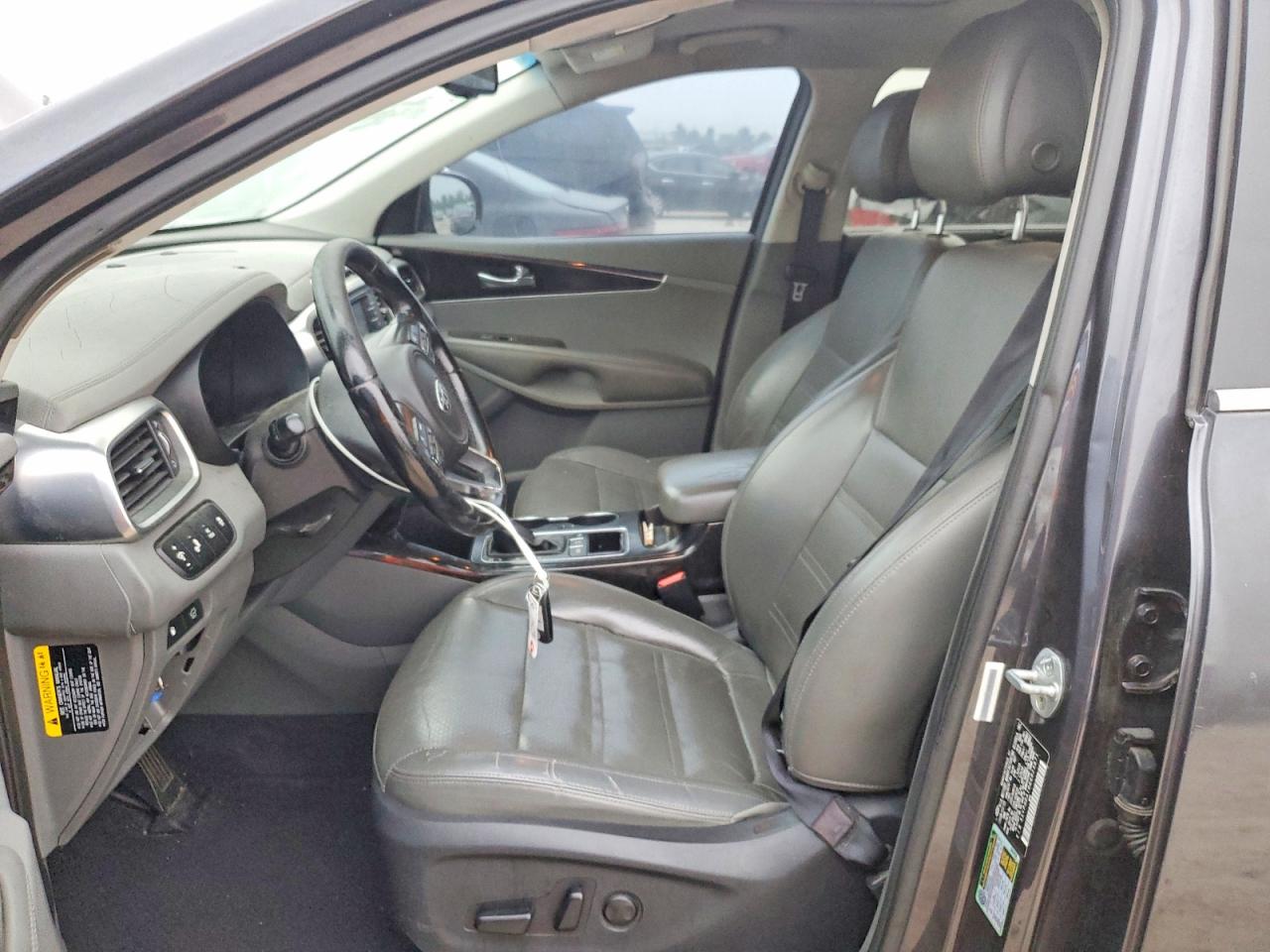 2016 Kia Sorento Ex Black vin: 5XYPHDA10GG023871