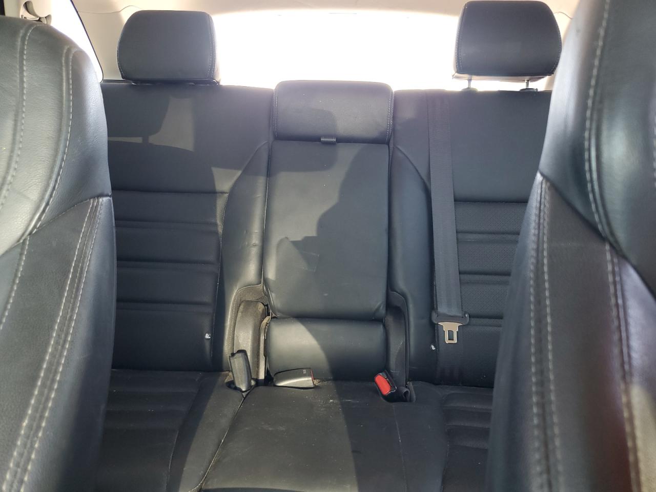 2017 Kia Sorento Ex White vin: 5XYPHDA10HG188823