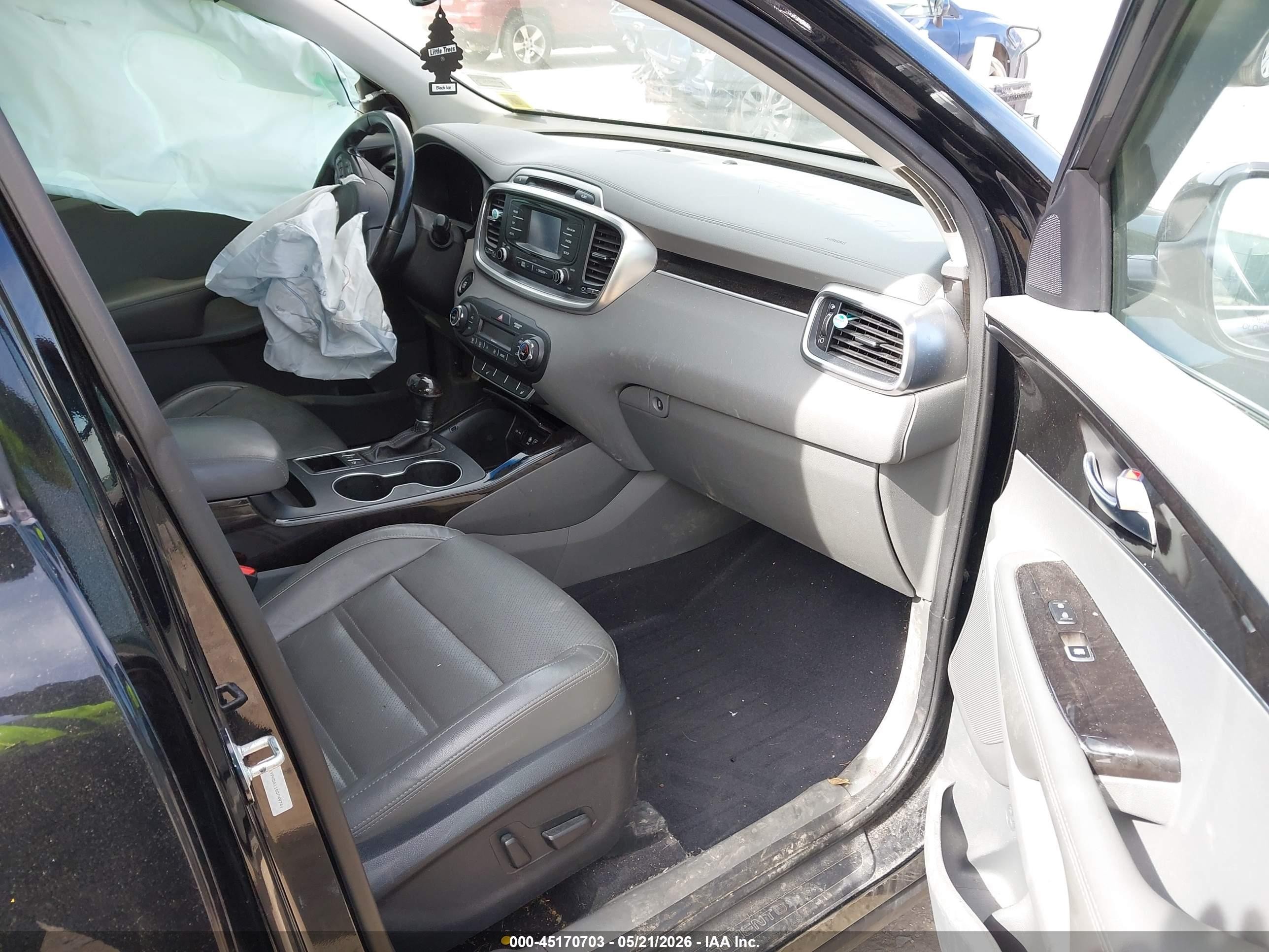 2016 Kia Sorento 2.0t Ex Black vin: 5XYPHDA11GG049749