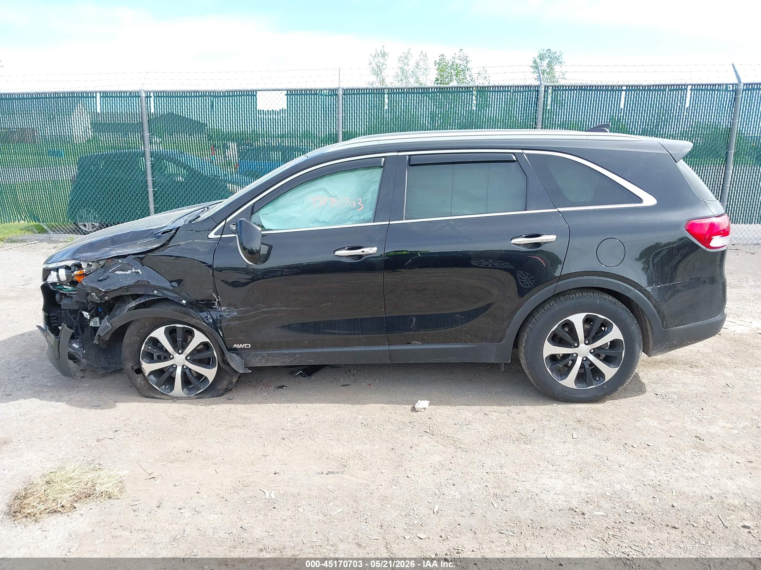 2016 Kia Sorento 2.0t Ex Black vin: 5XYPHDA11GG049749
