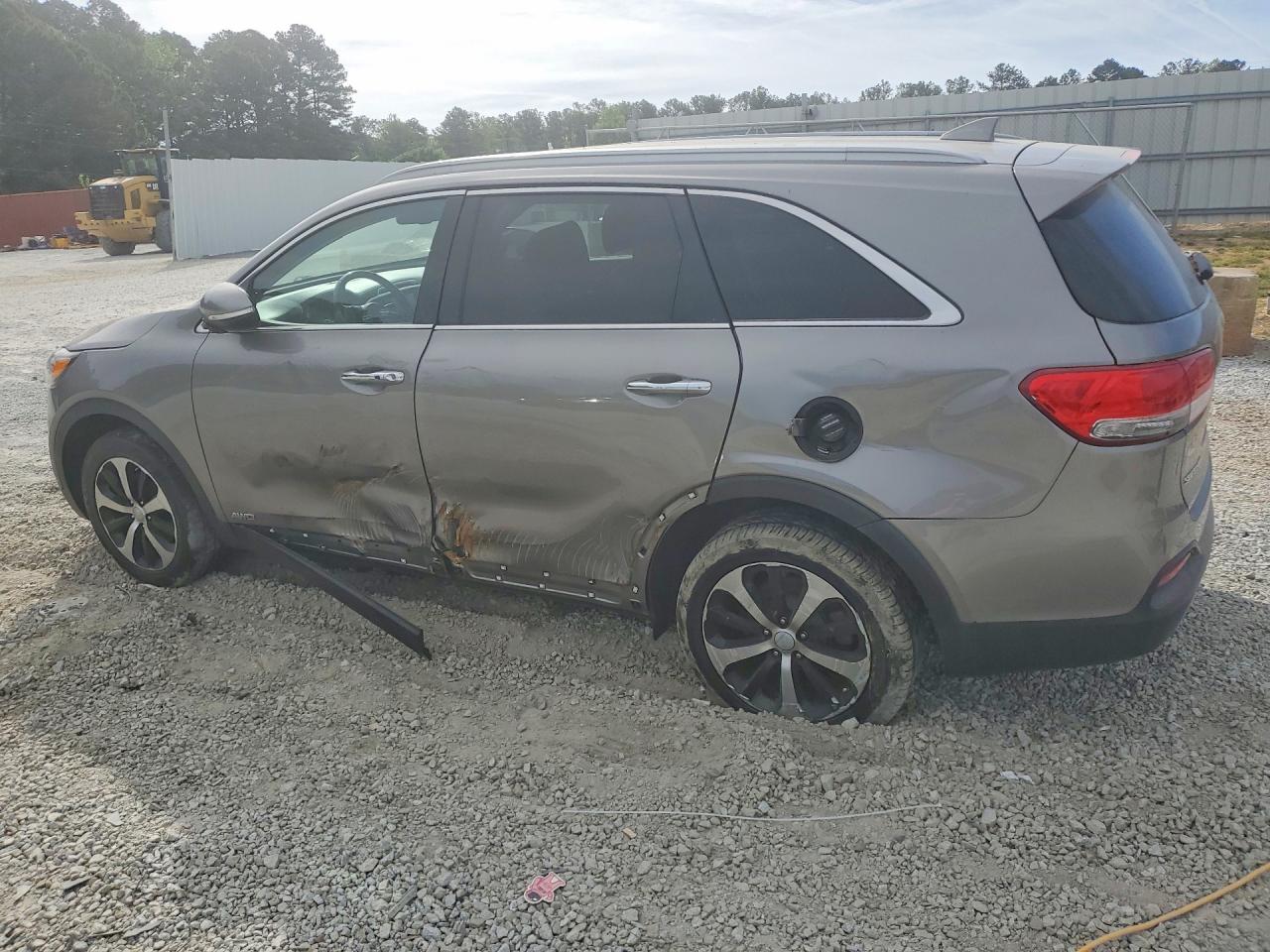 2017 Kia Sorento Ex Silver vin: 5XYPHDA13HG217697